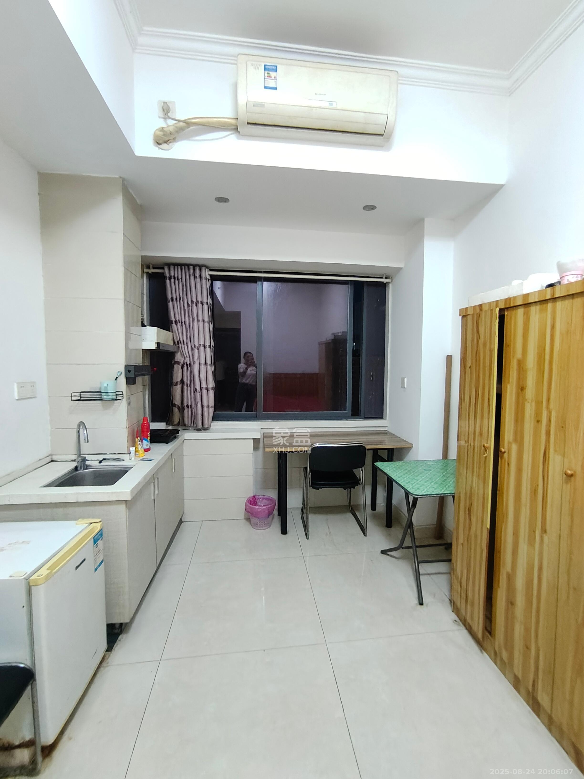 佐佑大厦 1室1厅1卫 750.0元/月 佐佑大厦 1室1厅1卫 750.0元/月室内图