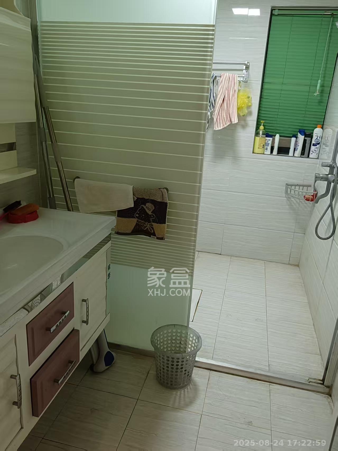 中建芙蓉嘉苑 3室2厅2卫 2600.0元/月 中建芙蓉嘉苑 3室2厅2卫 2600.0元/月室内图