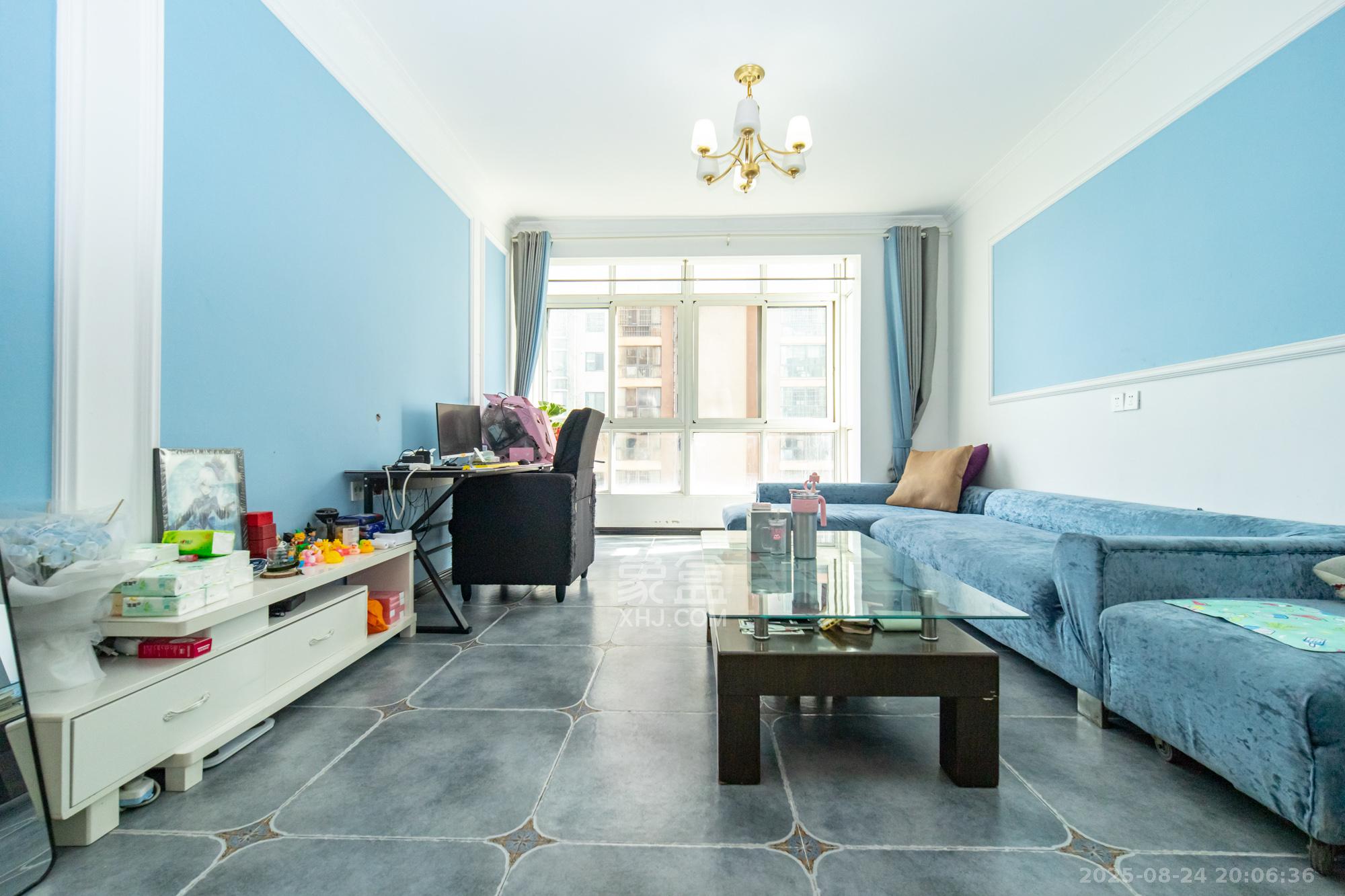 楚天世纪城东苑  2室2厅1卫    44.5万 楚天世纪城东苑  2室2厅1卫    44.5万客厅