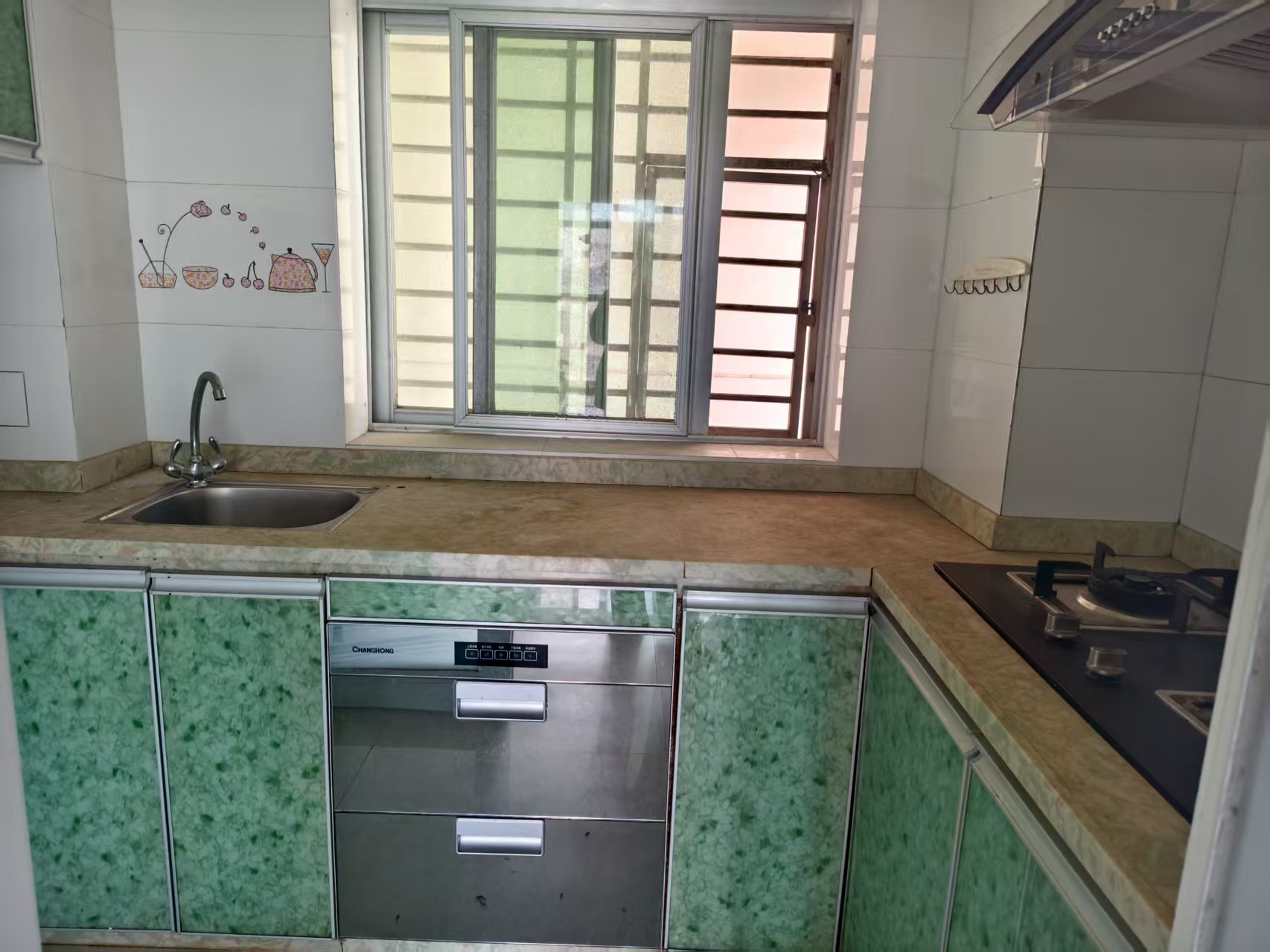 省琼剧院职工宿舍 3室2厅2卫 2200.0元/月 省琼剧院职工宿舍 3室2厅2卫 2200.0元/月室内图