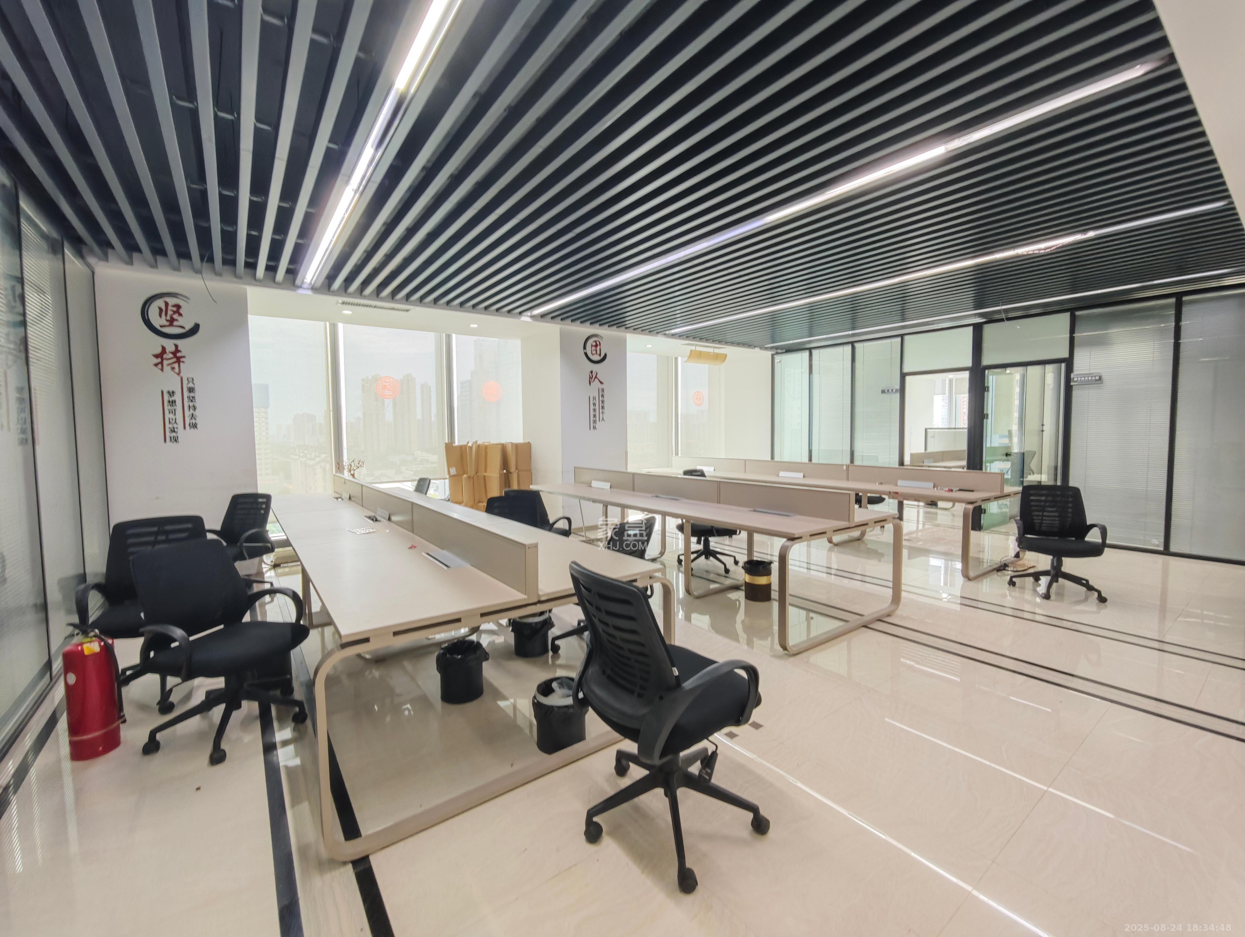 运达中央广场一、二期 1室0厅0卫 27000.0元/月 运达中央广场一、二期 1室0厅0卫 27000.0元/月室内图