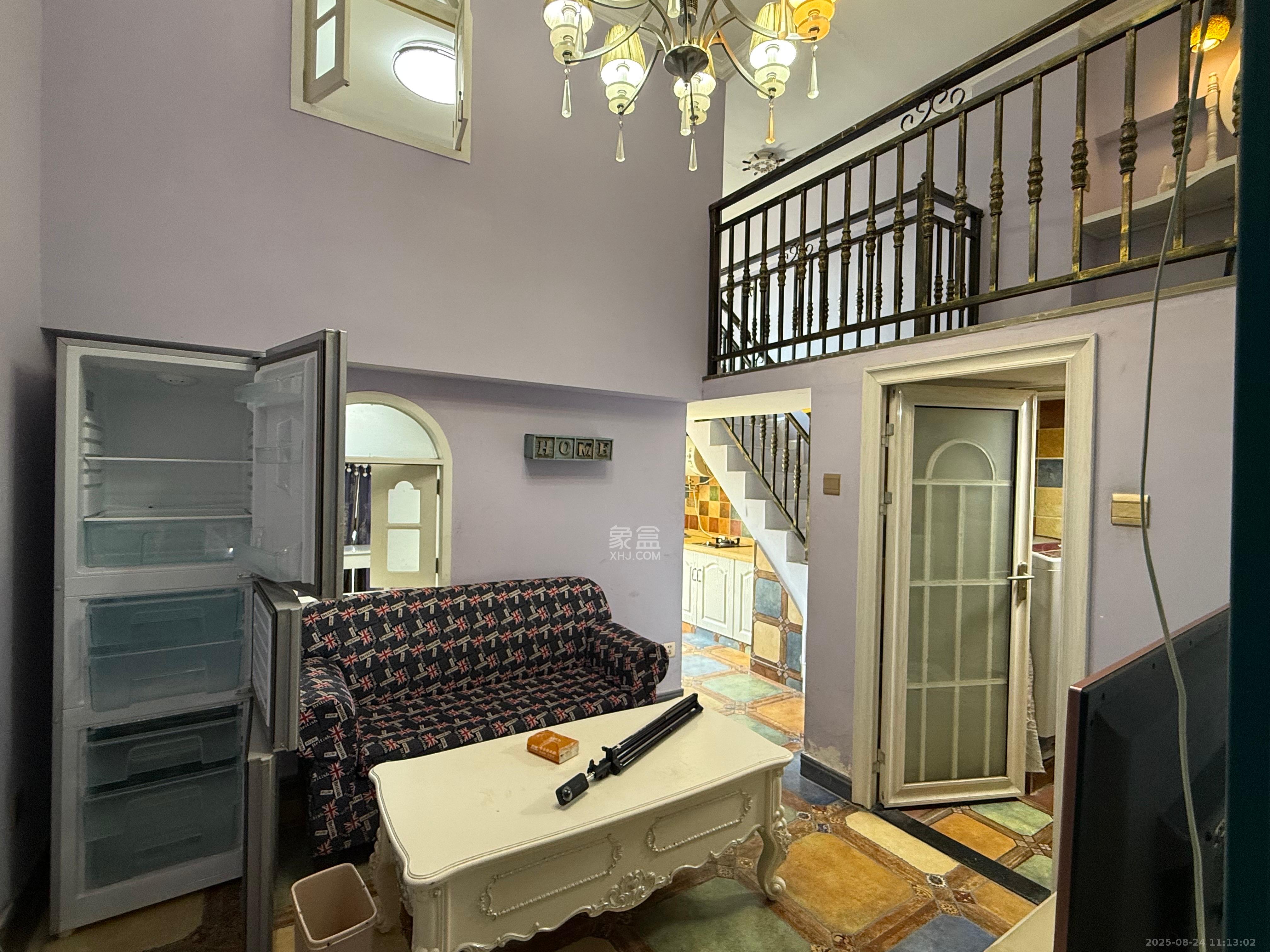 融圣国际 2室1厅1卫 1800.0元/月 融圣国际 2室1厅1卫 1800.0元/月室内图