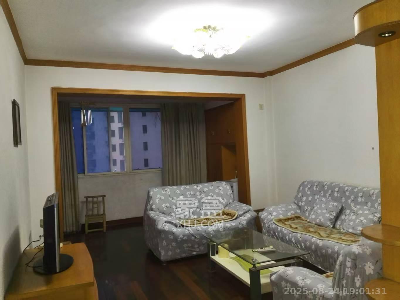 湖开小区(湖南开关厂宿舍)/南大桥社区 2室1厅1卫 1400.0元/月 湖开小区(湖南开关厂宿舍)/南大桥社区 2室1厅1卫 1400.0元/月室内图