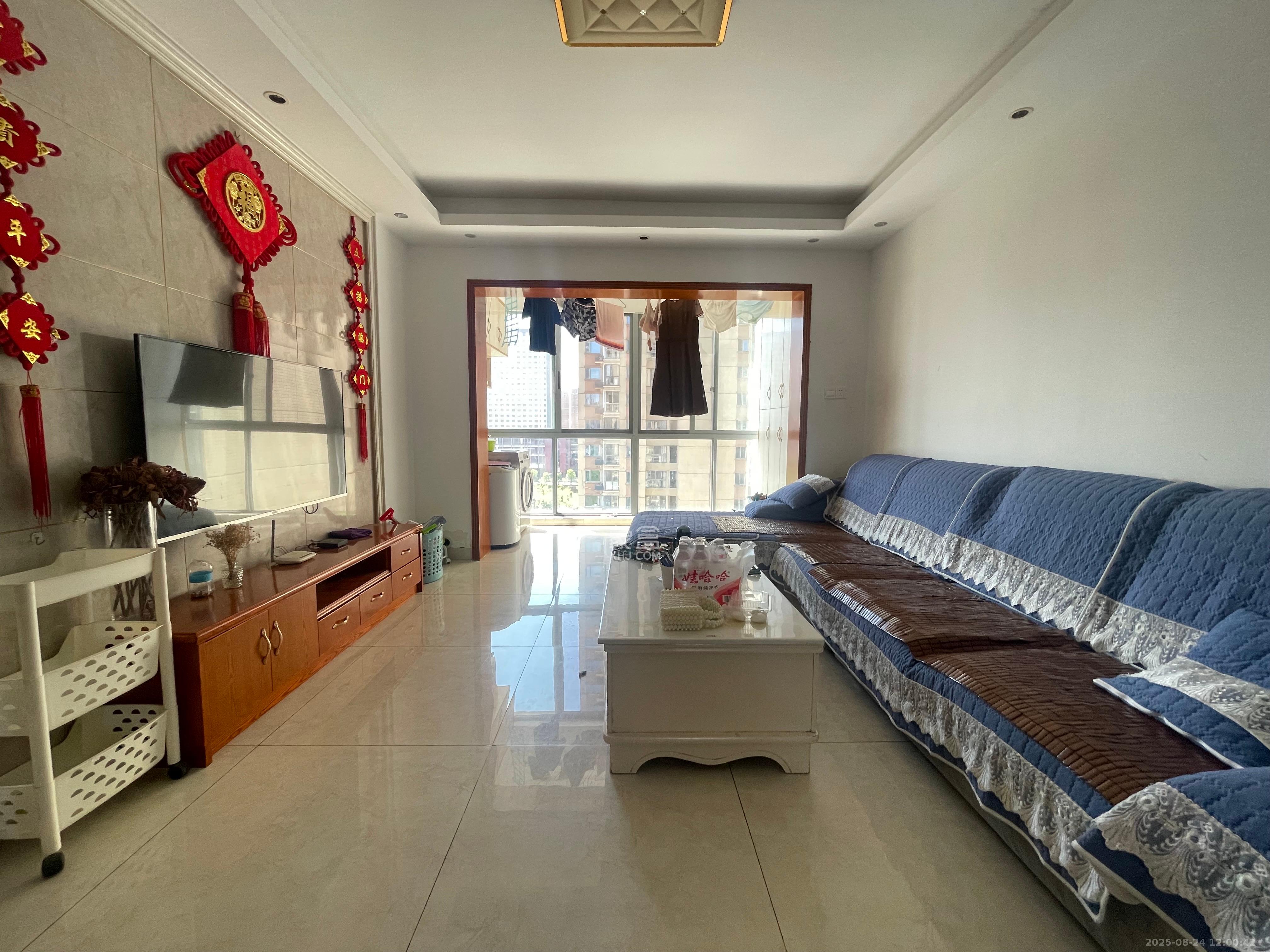 湖湘奥林匹克花园  3室2厅2卫    2150.0元/月 湖湘奥林匹克花园  3室2厅2卫    2150.0元/月