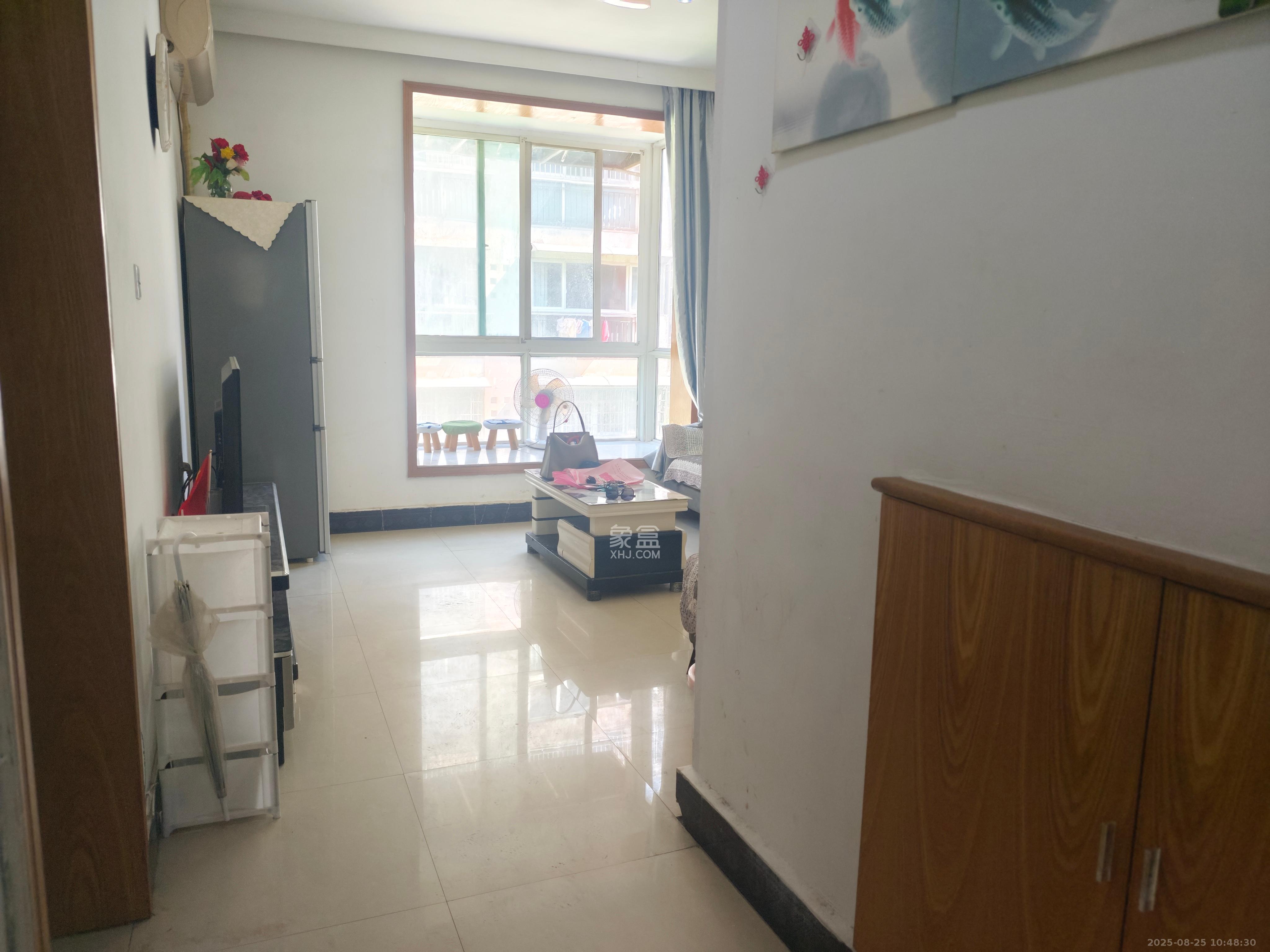 好家园  2室1厅1卫   1500.00元/月室内图