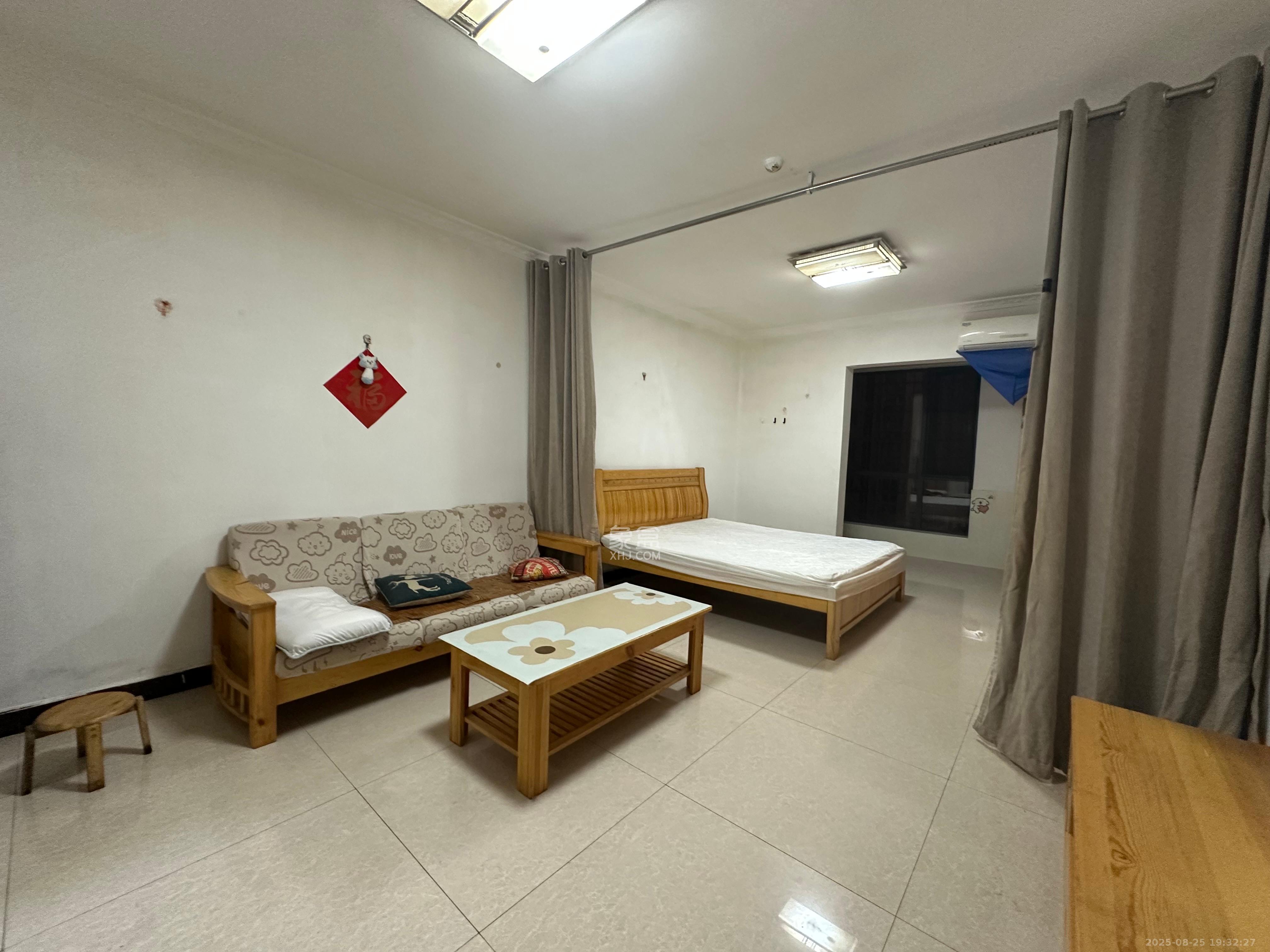 剑桥名门 1室1厅1卫 1300.0元/月 剑桥名门 1室1厅1卫 1300.0元/月室内图