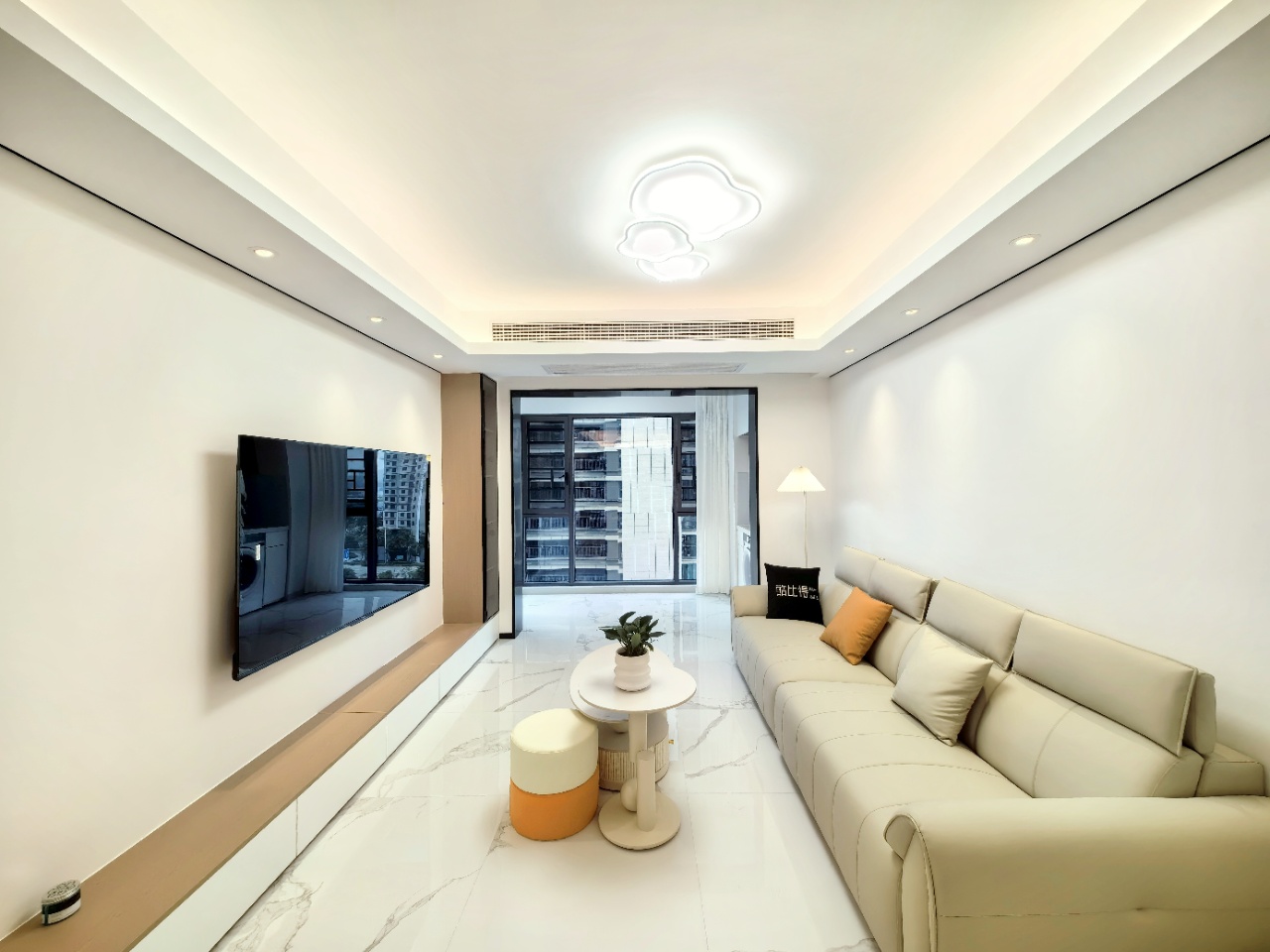 中海麓山境南区 3室2厅2卫 3000.00元/月 中海麓山境南区 3室2厅2卫 3000.00元/月户型图