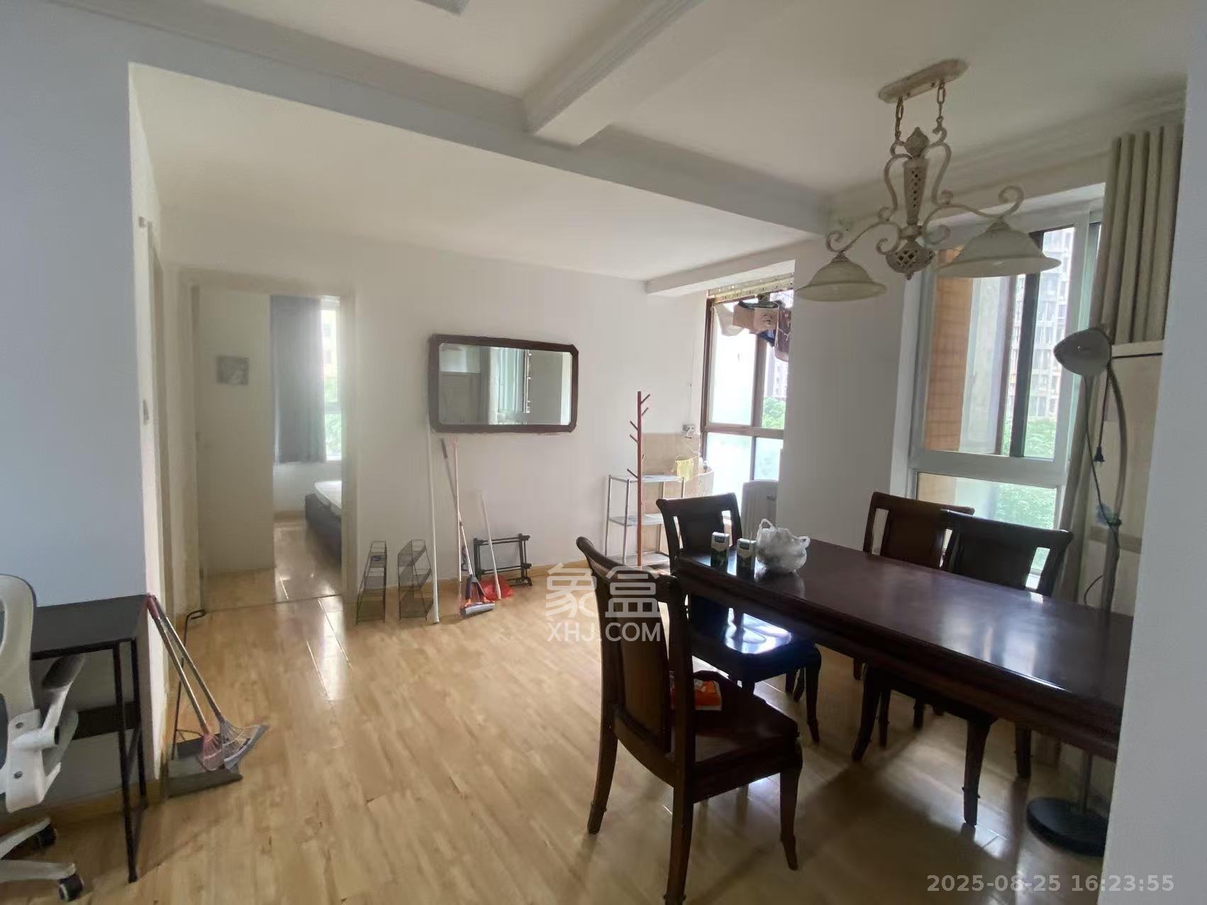 爱琴海岸 2室1厅1卫 1600.0元/月 爱琴海岸 2室1厅1卫 1600.0元/月室内图