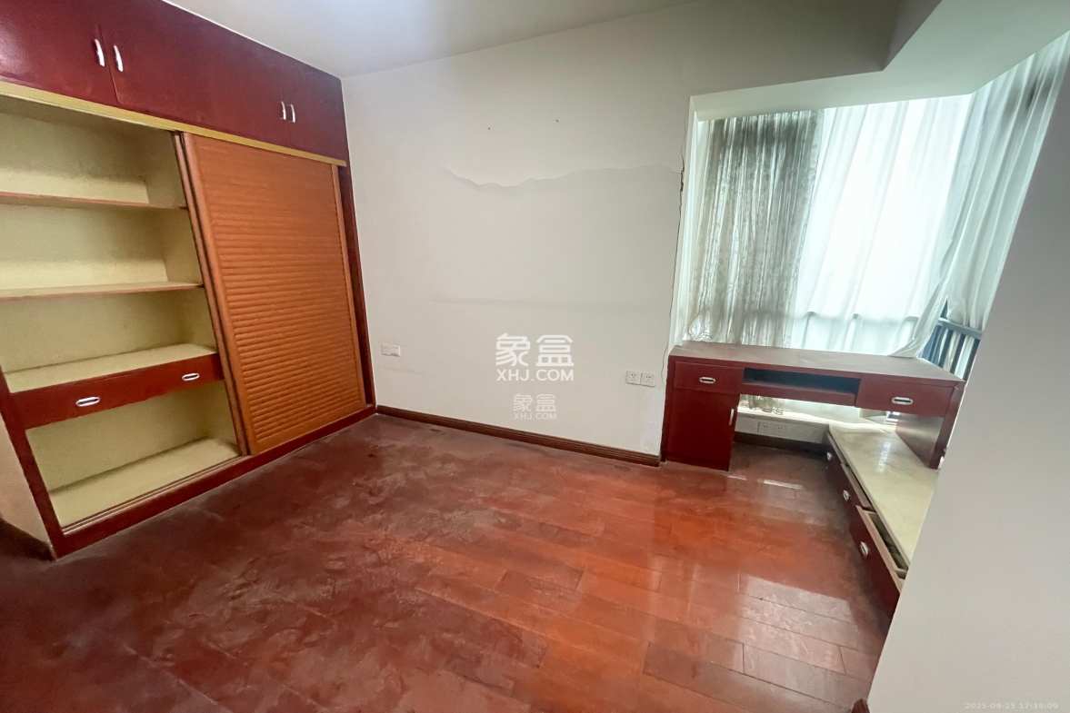 北京御园一二期(国泰嘉园) 3室2厅2卫 3000.0元/月 北京御园一二期(国泰嘉园) 3室2厅2卫 3000.0元/月室内图