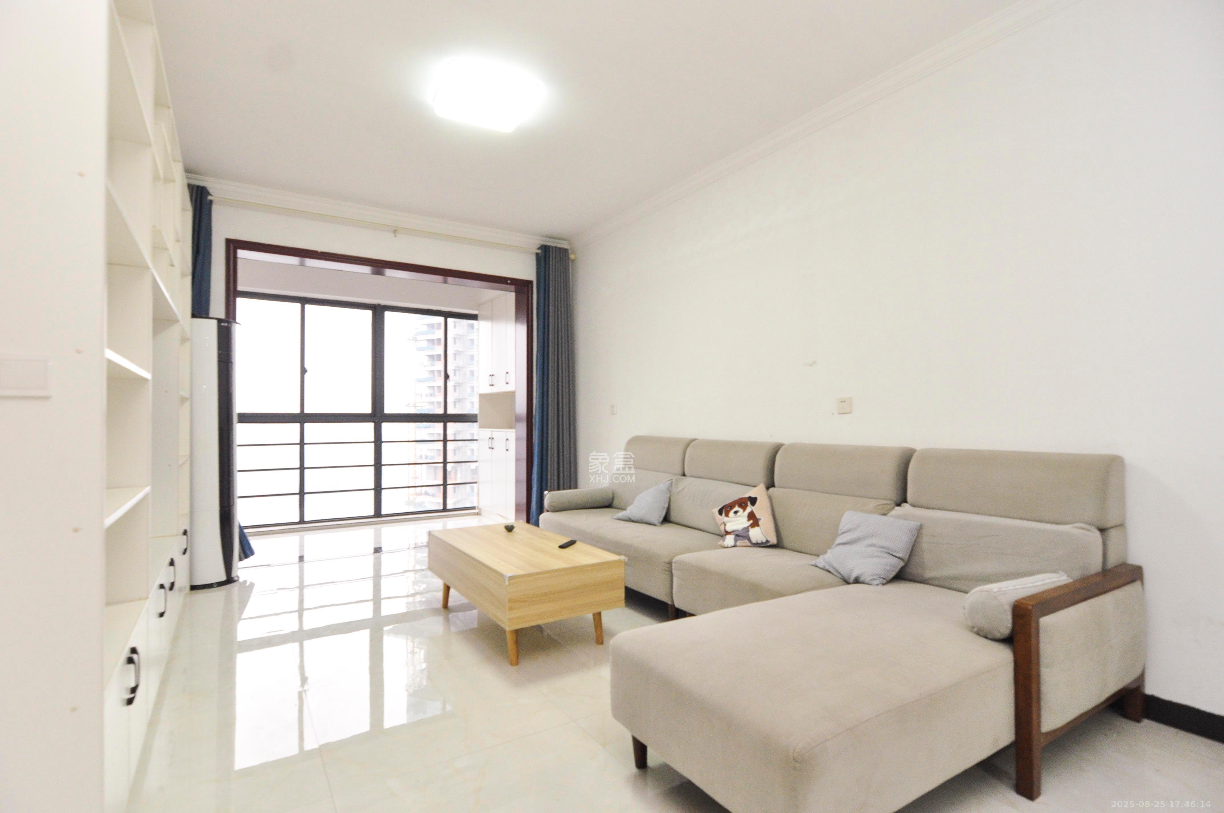 中建梅溪湖中心  3室2厅1卫    3200.0元/月 中建梅溪湖中心  3室2厅1卫    3200.0元/月室内图