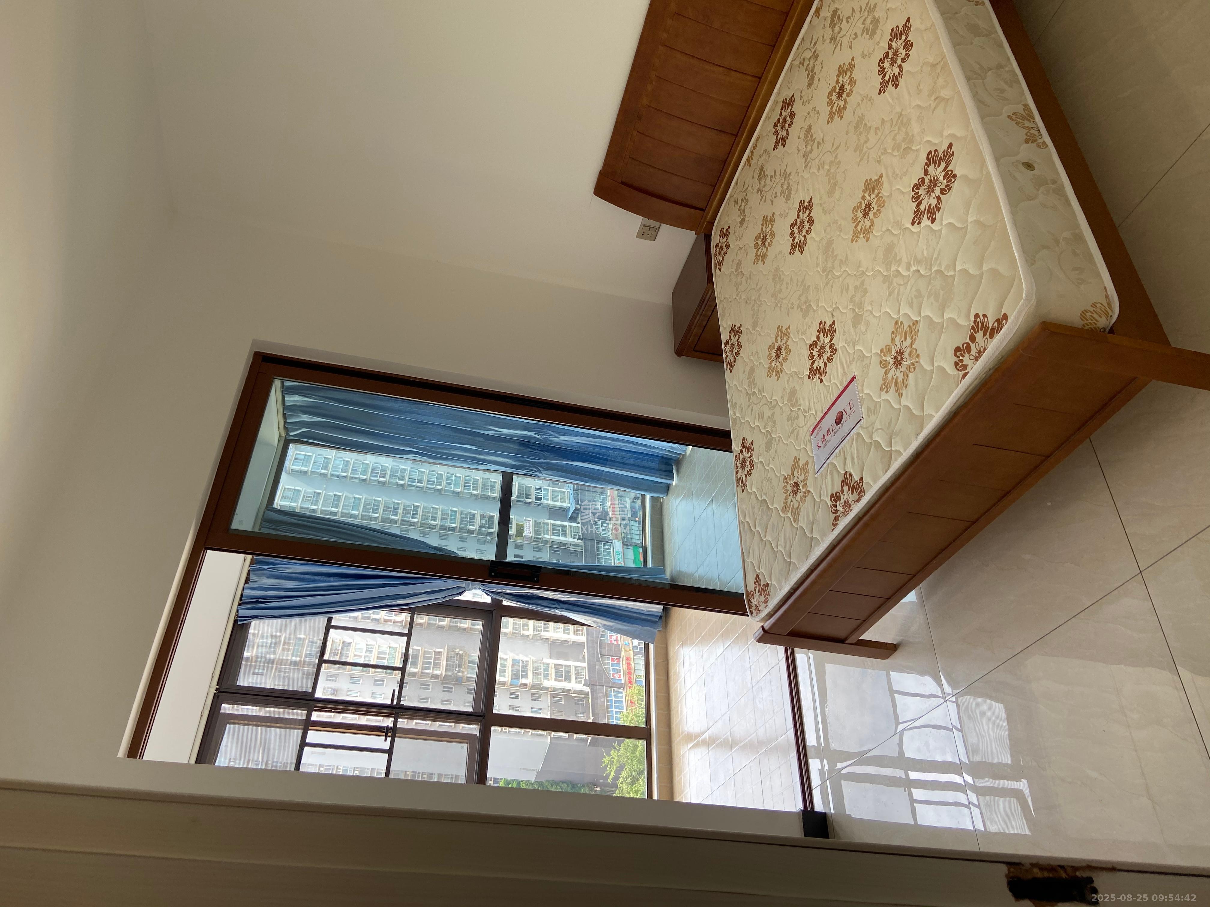 万里时代  2室2厅1卫    2700.0元/月 万里时代  2室2厅1卫    2700.0元/月室内图