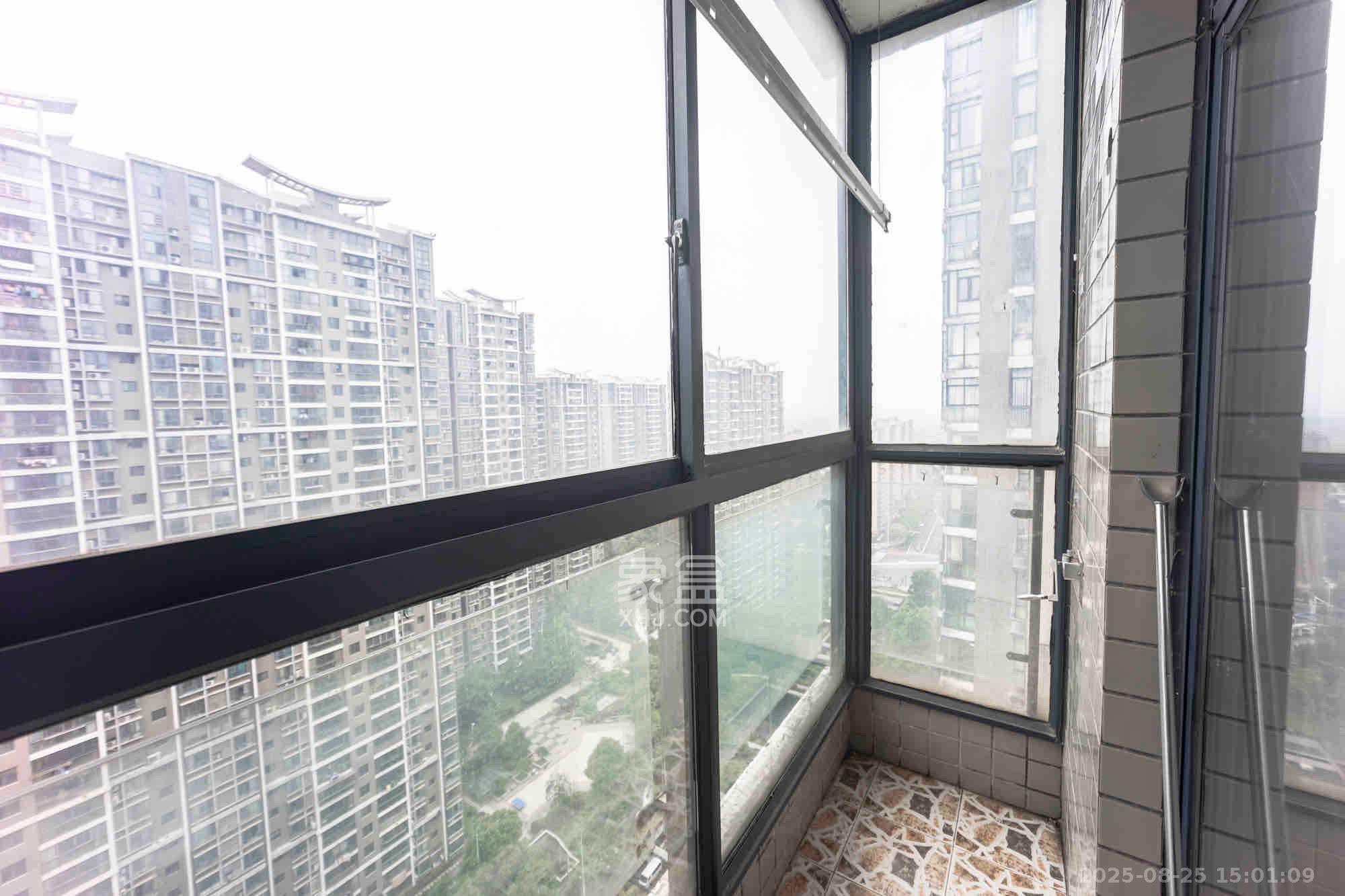 湘江世纪城星江苑 4室2厅2卫 4300.0元/月 湘江世纪城星江苑 4室2厅2卫 4300.0元/月室内图