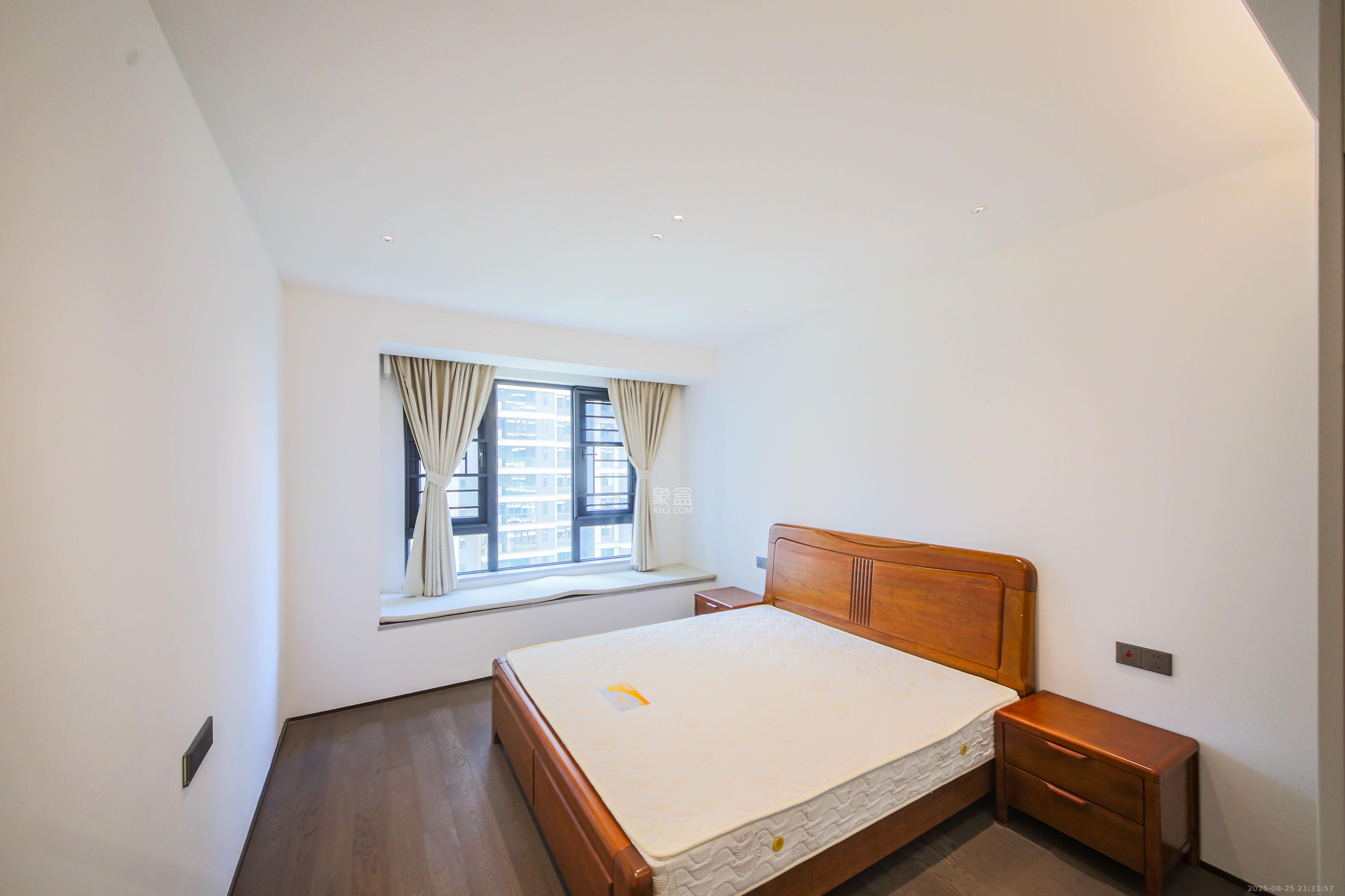 长沙润府B区 1室0厅0卫 315.0万 长沙润府B区 1室0厅0卫 315.0万卧室