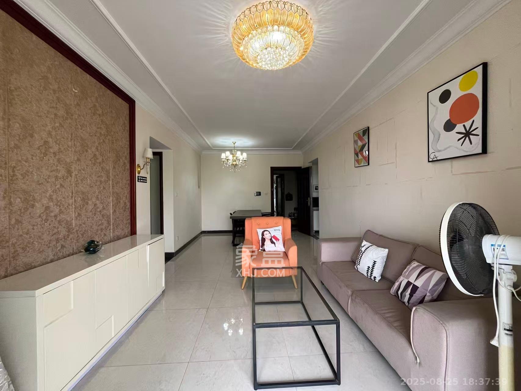 恒大雅苑  3室2厅2卫    2800.0元/月室内图