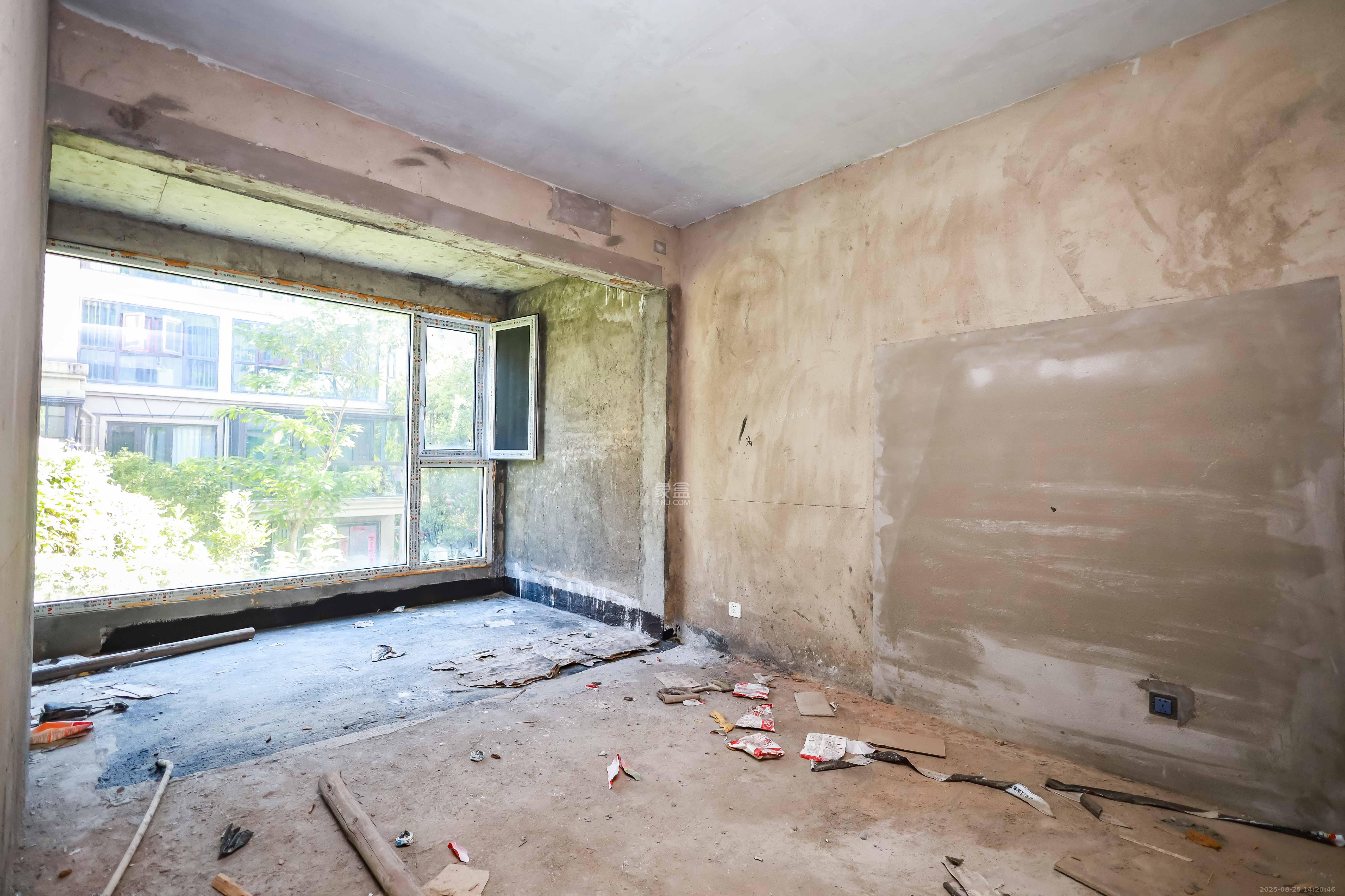 奥克斯缔壹城 3室2厅2卫 270.0万 奥克斯缔壹城 3室2厅2卫 270.0万卧室