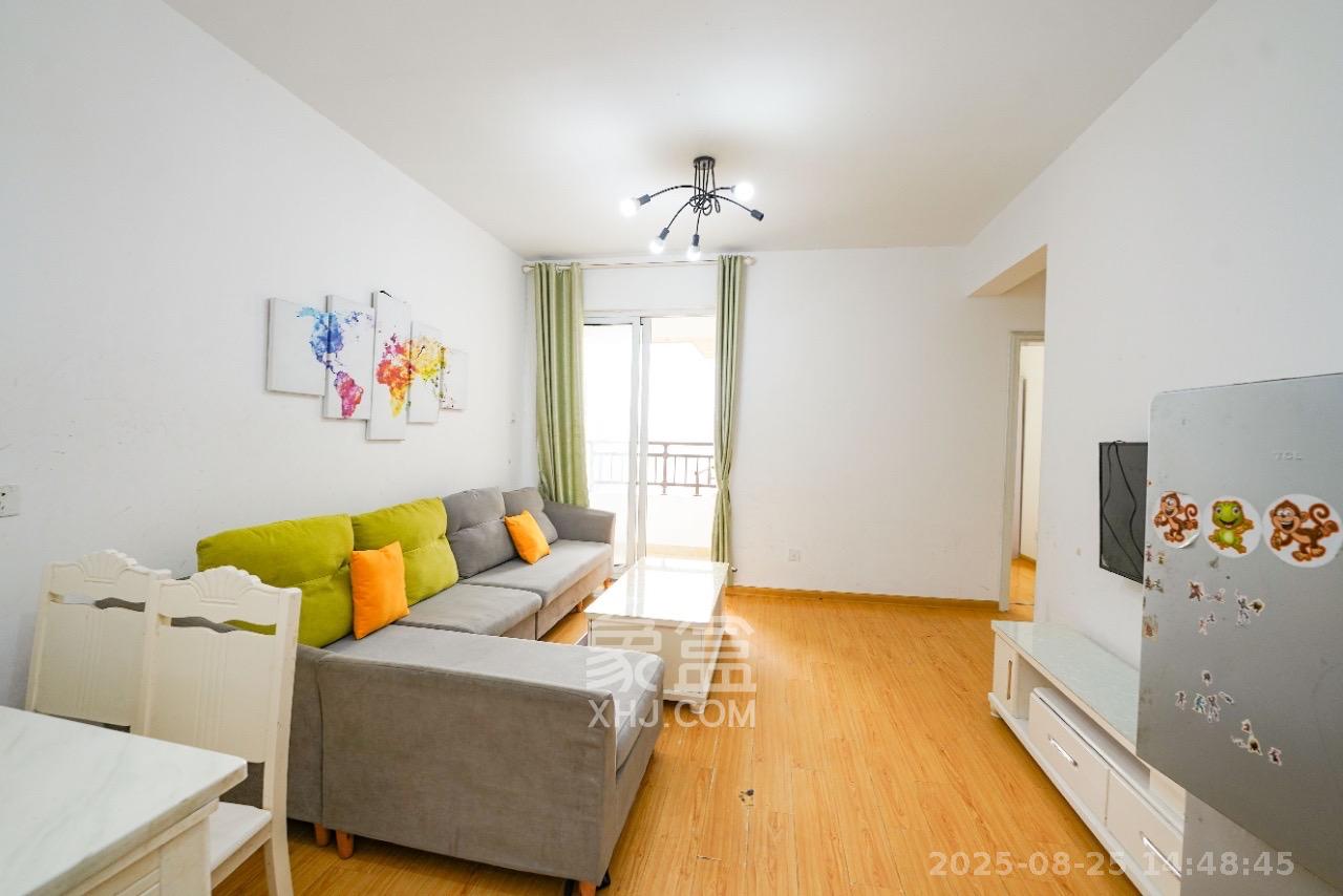 绿地新都会 2室2厅1卫 1800.0元/月 绿地新都会 2室2厅1卫 1800.0元/月室内图