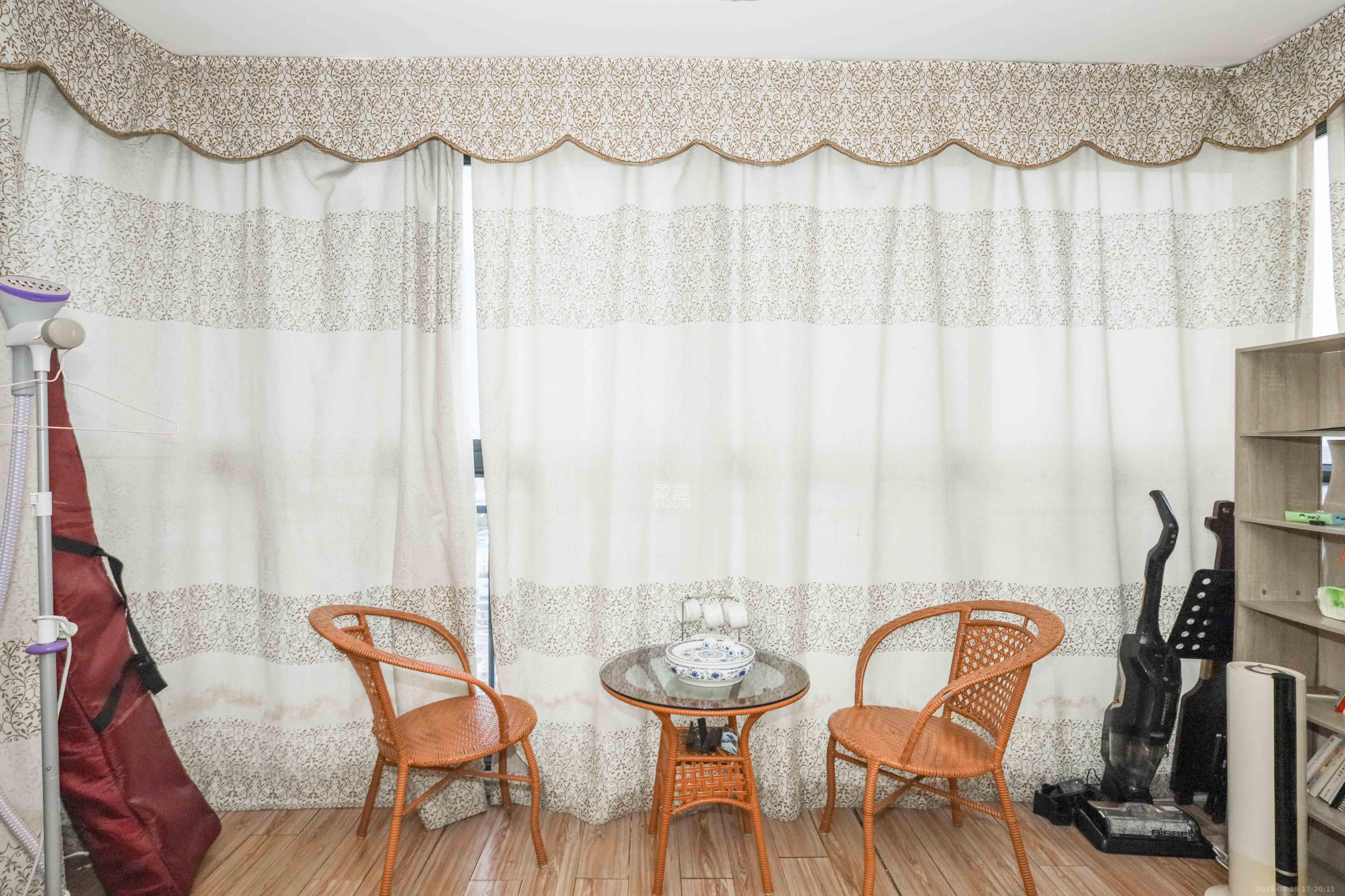 保利麓谷林语B区  3室2厅1卫    85.0万阳台