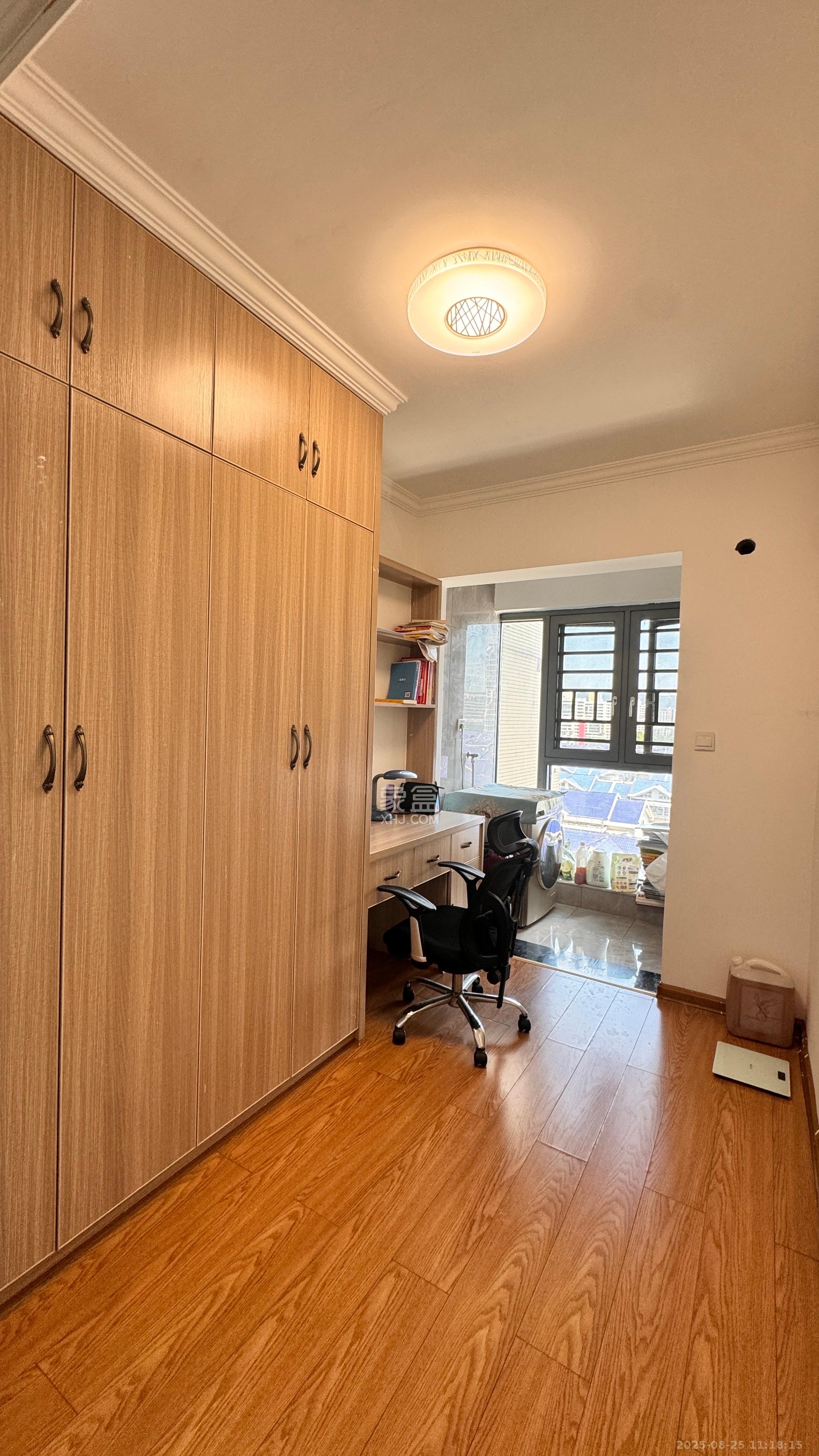 兰亭湾畔  4室1厅1卫    3200.0元/月 兰亭湾畔  4室1厅1卫    3200.0元/月室内图