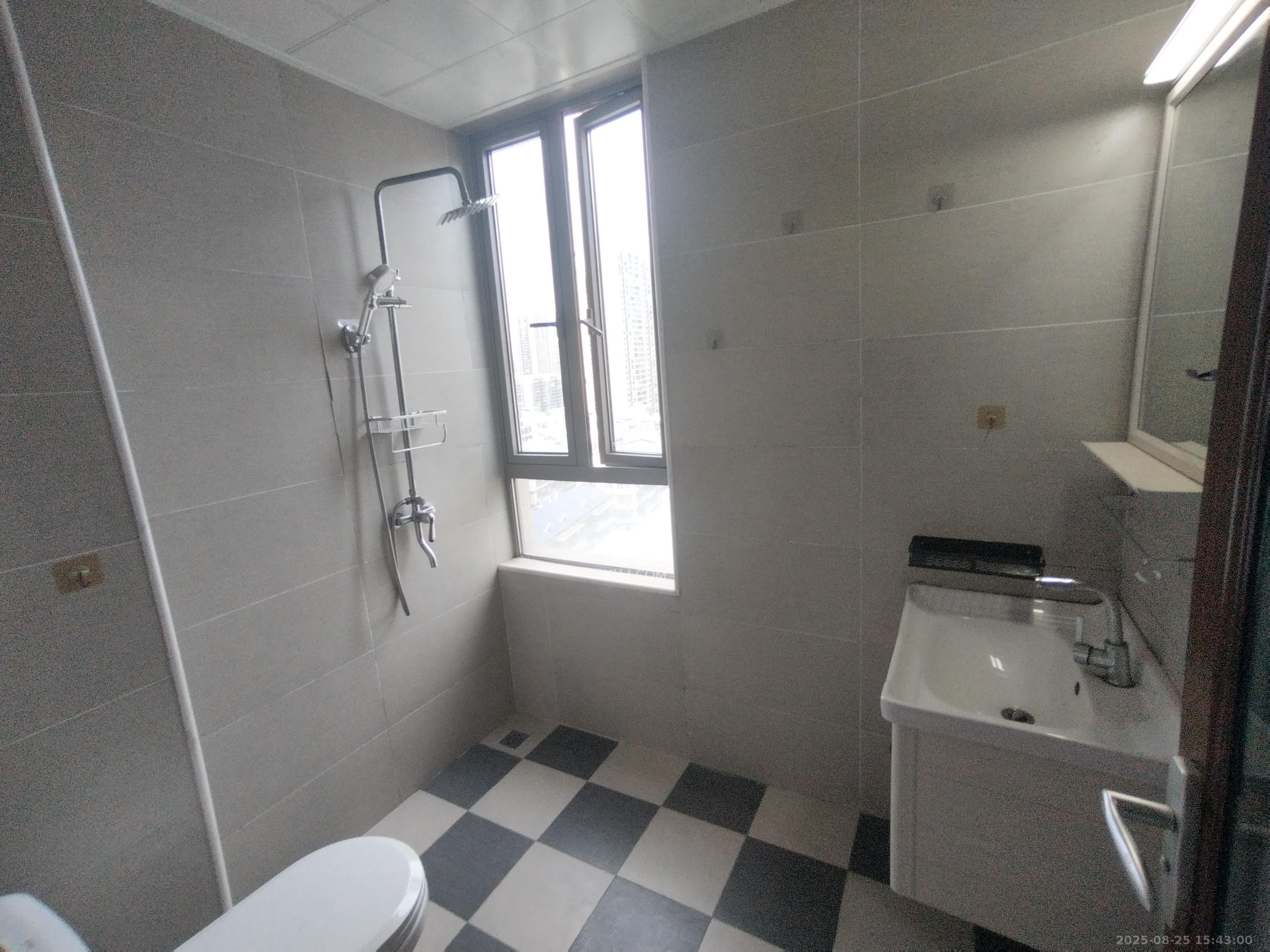 梅溪湖金茂悦（金悦雅苑）  4室1厅2卫    3500.0元/月室内图