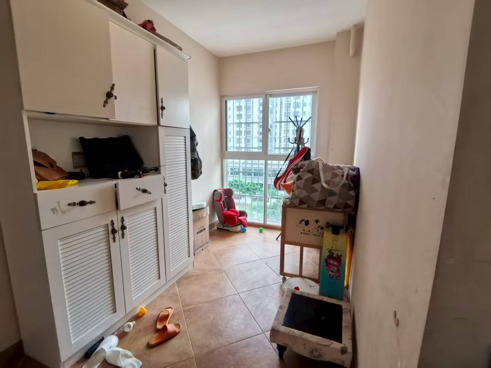 海航城 4室2厅2卫 2800.0元/月 海航城 4室2厅2卫 2800.0元/月室内图