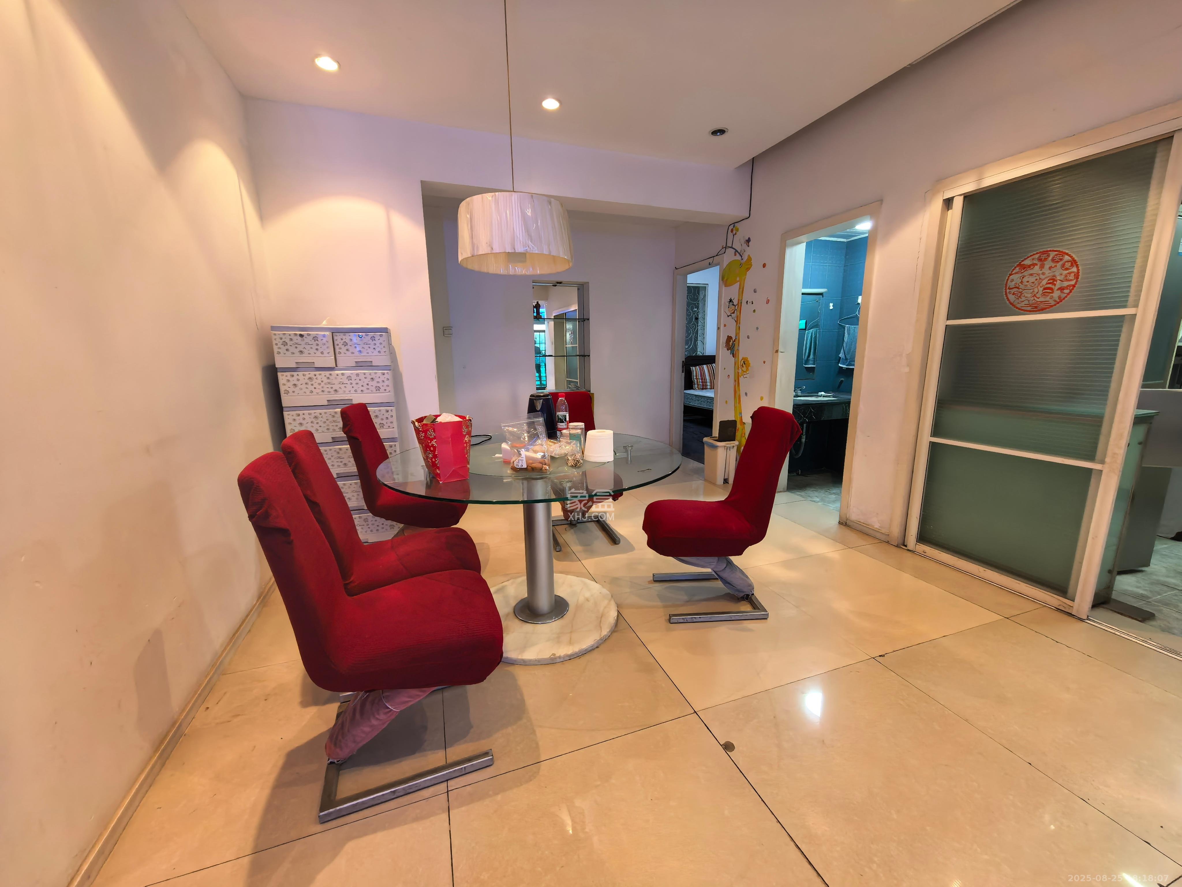 梦泽园  3室2厅1卫    3000.0元/月 梦泽园  3室2厅1卫    3000.0元/月室内图