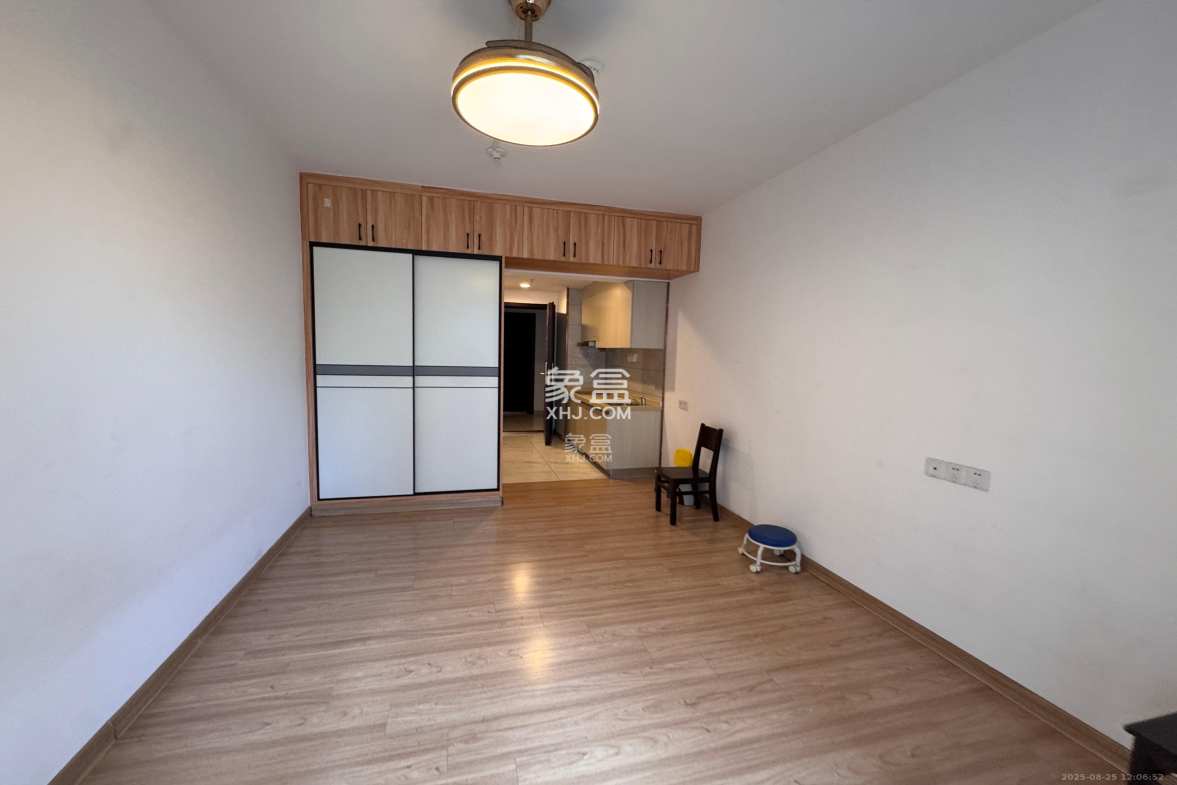 新长海漓湘悦 1室0厅0卫 1200.0元/月 新长海漓湘悦 1室0厅0卫 1200.0元/月室内图