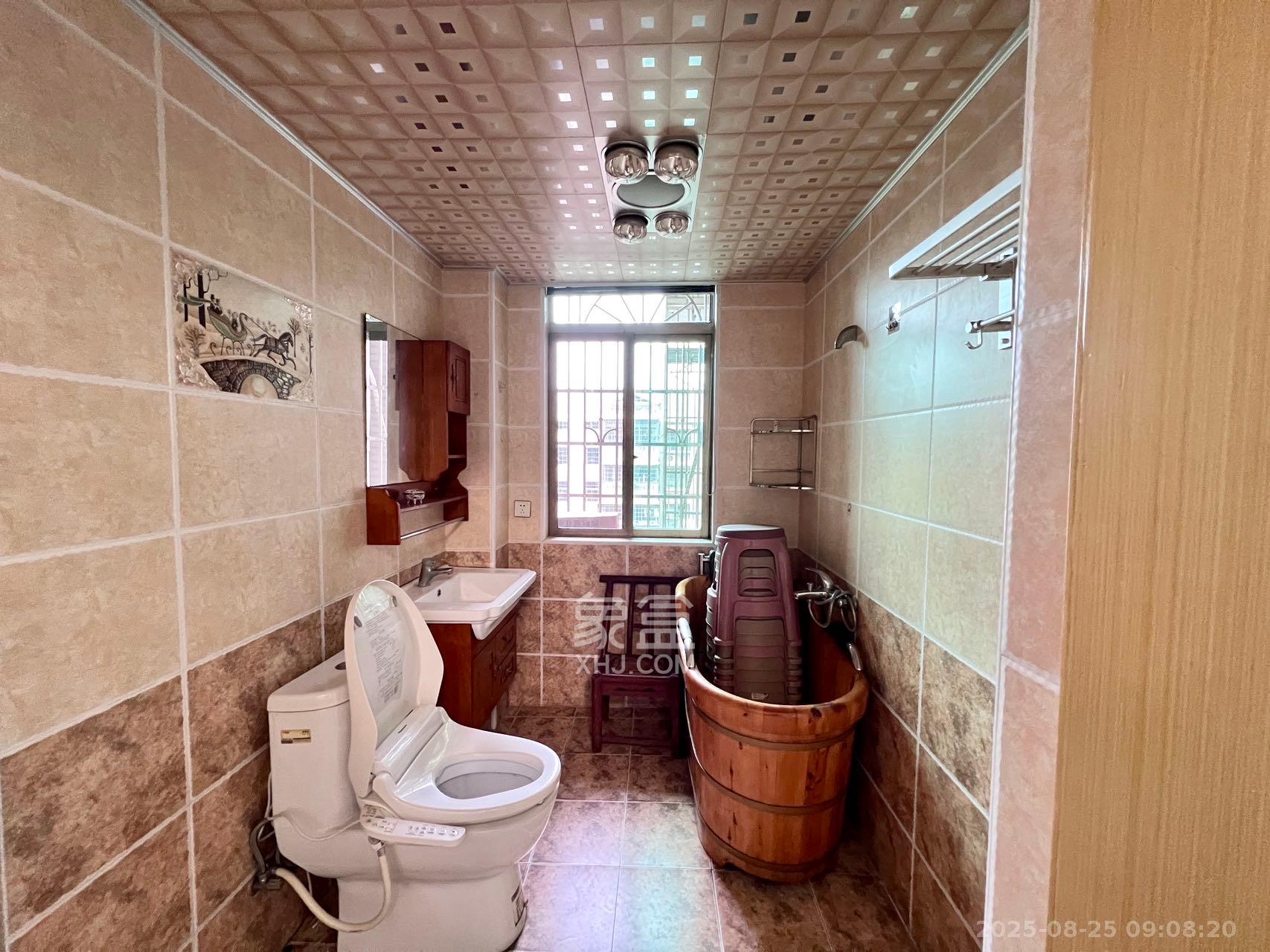 金桂小区一期 1室0厅0卫 2500.0元/月 金桂小区一期 1室0厅0卫 2500.0元/月室内图