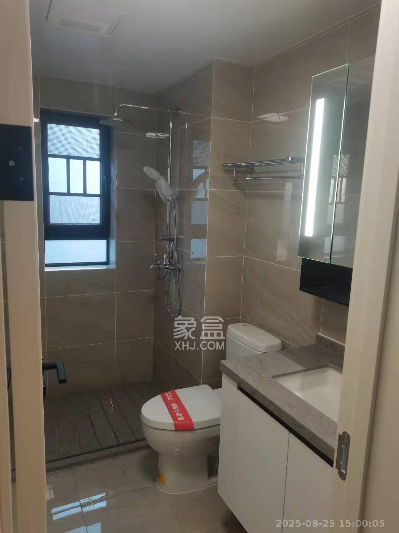 万科金色梦想C区 3室2厅2卫 3300.0元/月 万科金色梦想C区 3室2厅2卫 3300.0元/月室内图