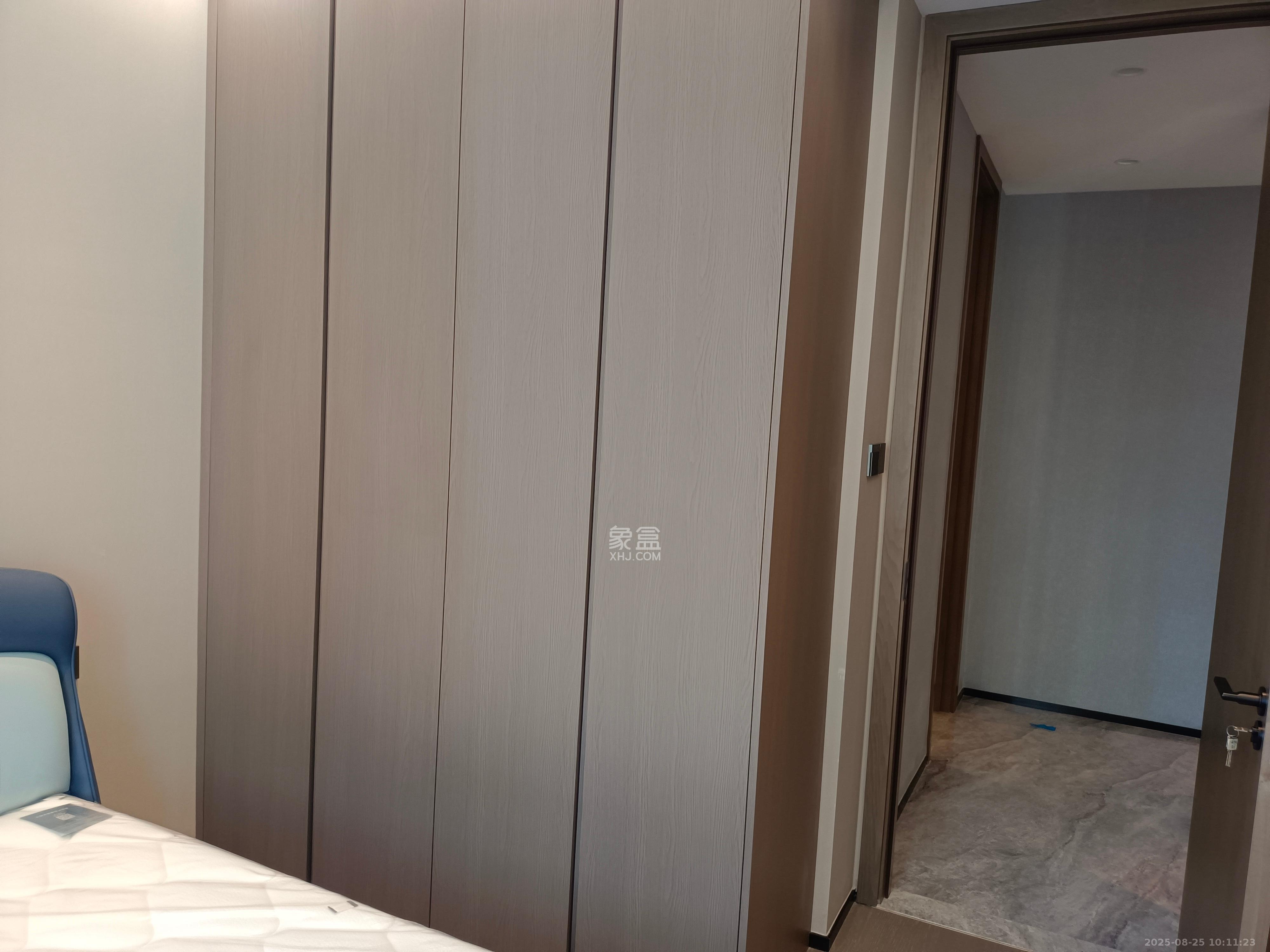 旭辉铂悦湘江  4室2厅3卫   18000.00元/月室内图