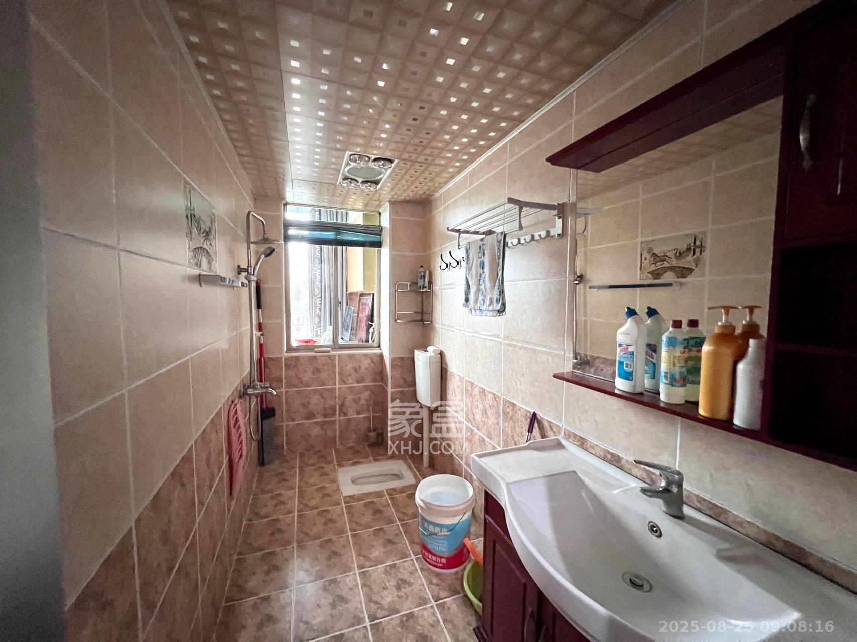 金桂小区一期  1室0厅0卫    2500.0元/月室内图