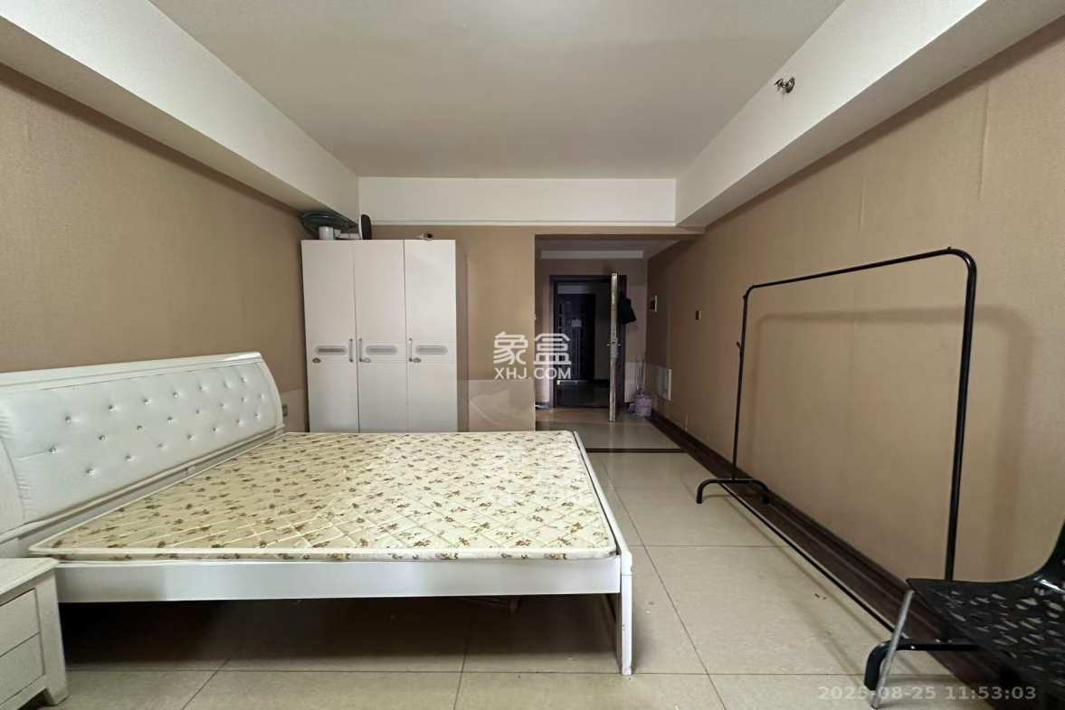 东塘瑞府  1室1厅1卫    1500.0元/月 东塘瑞府  1室1厅1卫    1500.0元/月室内图