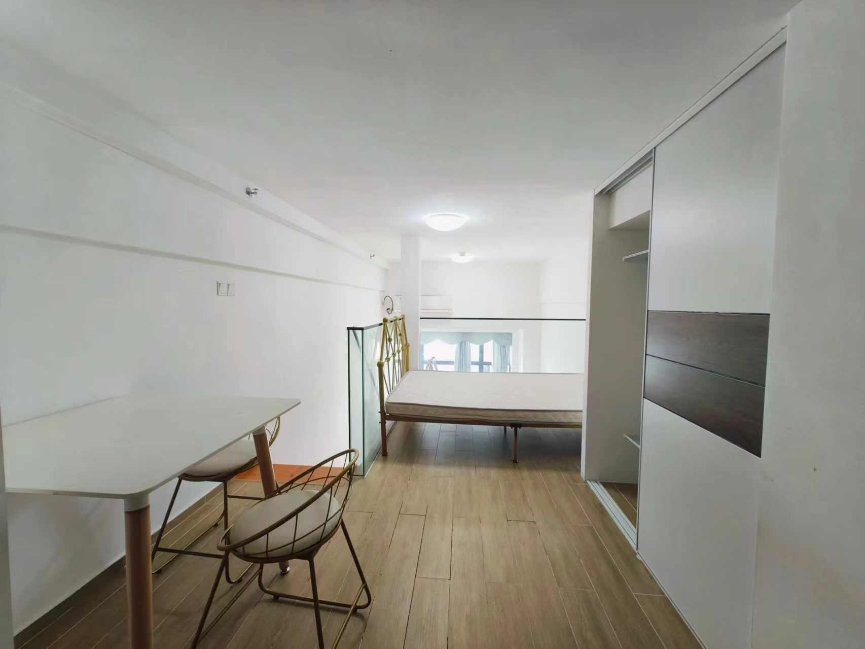 保利中央海岸三期熙园 1室1厅1卫 1600.0元/月 保利中央海岸三期熙园 1室1厅1卫 1600.0元/月室内图