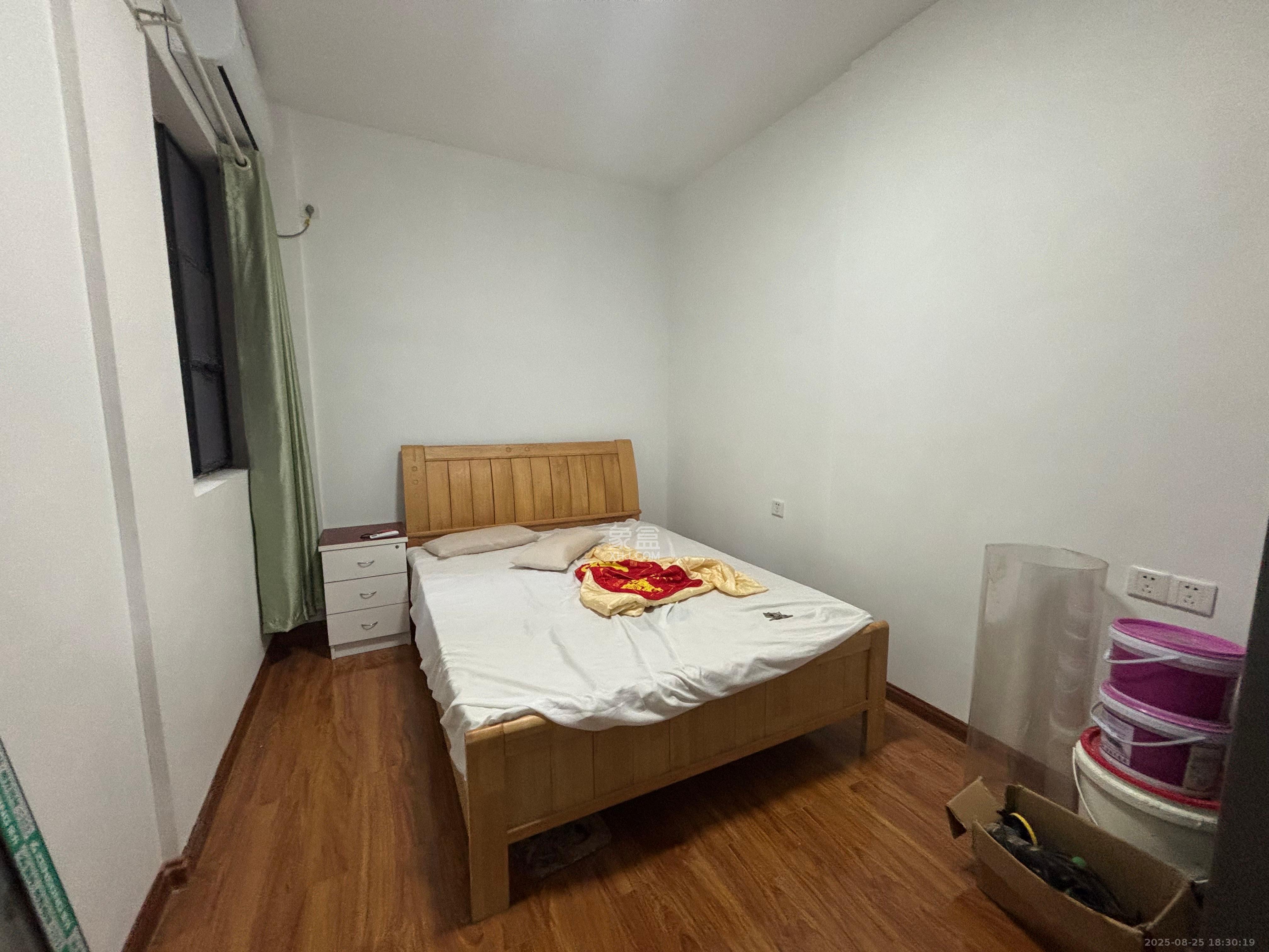 长房云时代  3室2厅1卫    2800.0元/月 长房云时代  3室2厅1卫    2800.0元/月室内图