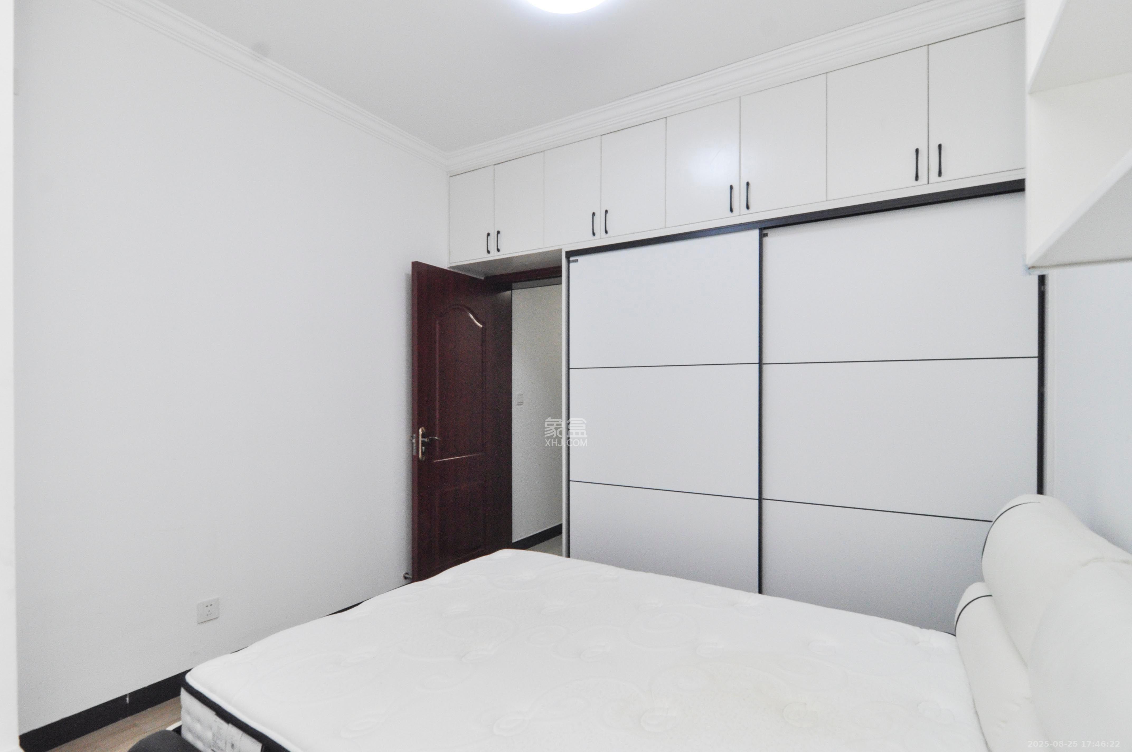 中建梅溪湖中心  3室2厅1卫    3200.0元/月 中建梅溪湖中心  3室2厅1卫    3200.0元/月室内图