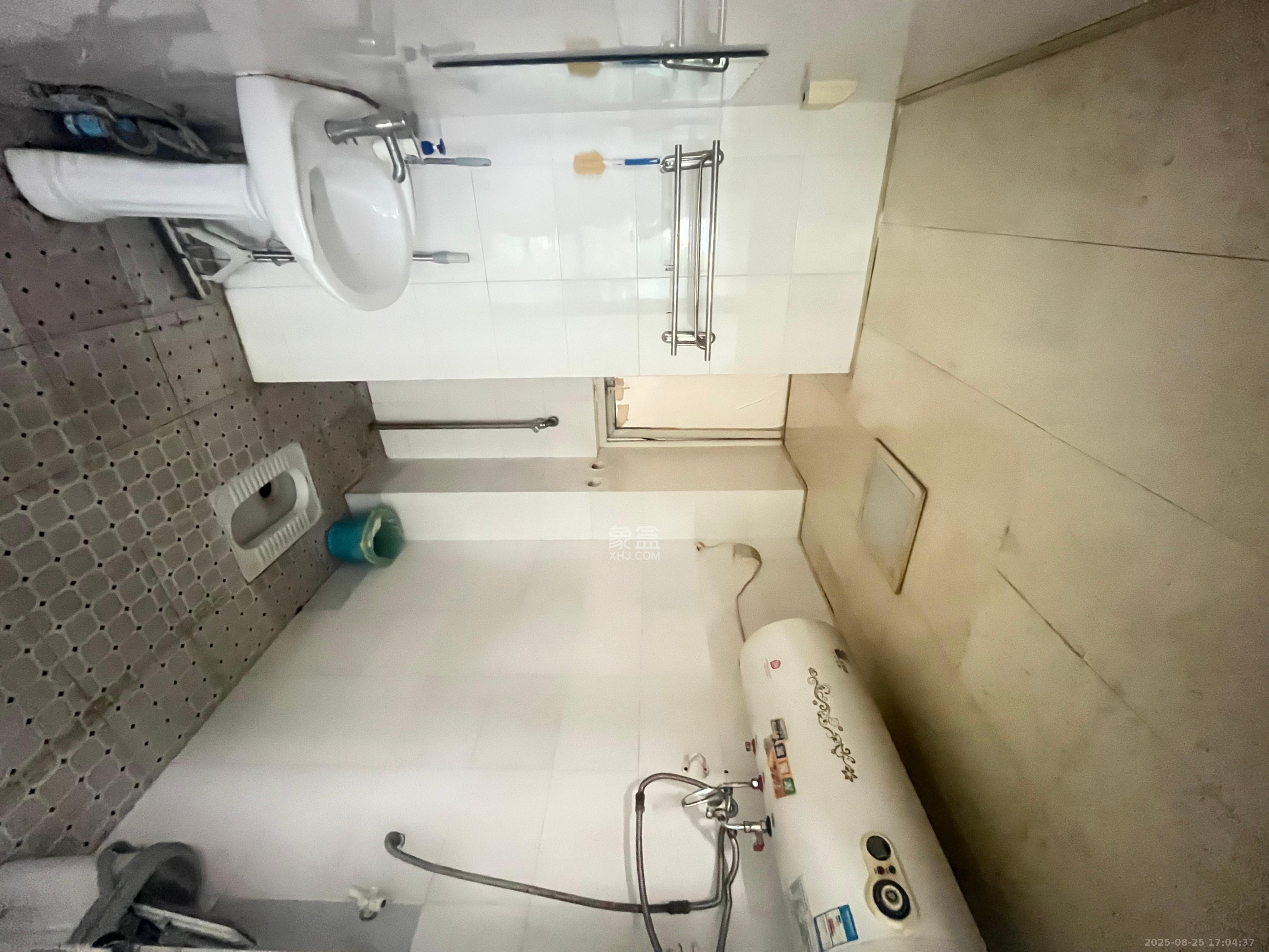 佳天国际新城  3室2厅1卫    3500.0元/月室内图