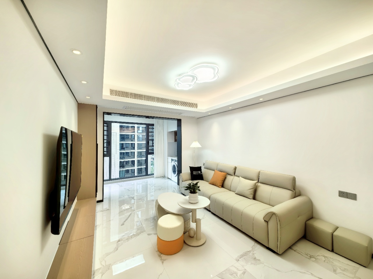 中海麓山境南区 3室2厅2卫 3000.00元/月 中海麓山境南区 3室2厅2卫 3000.00元/月户型图