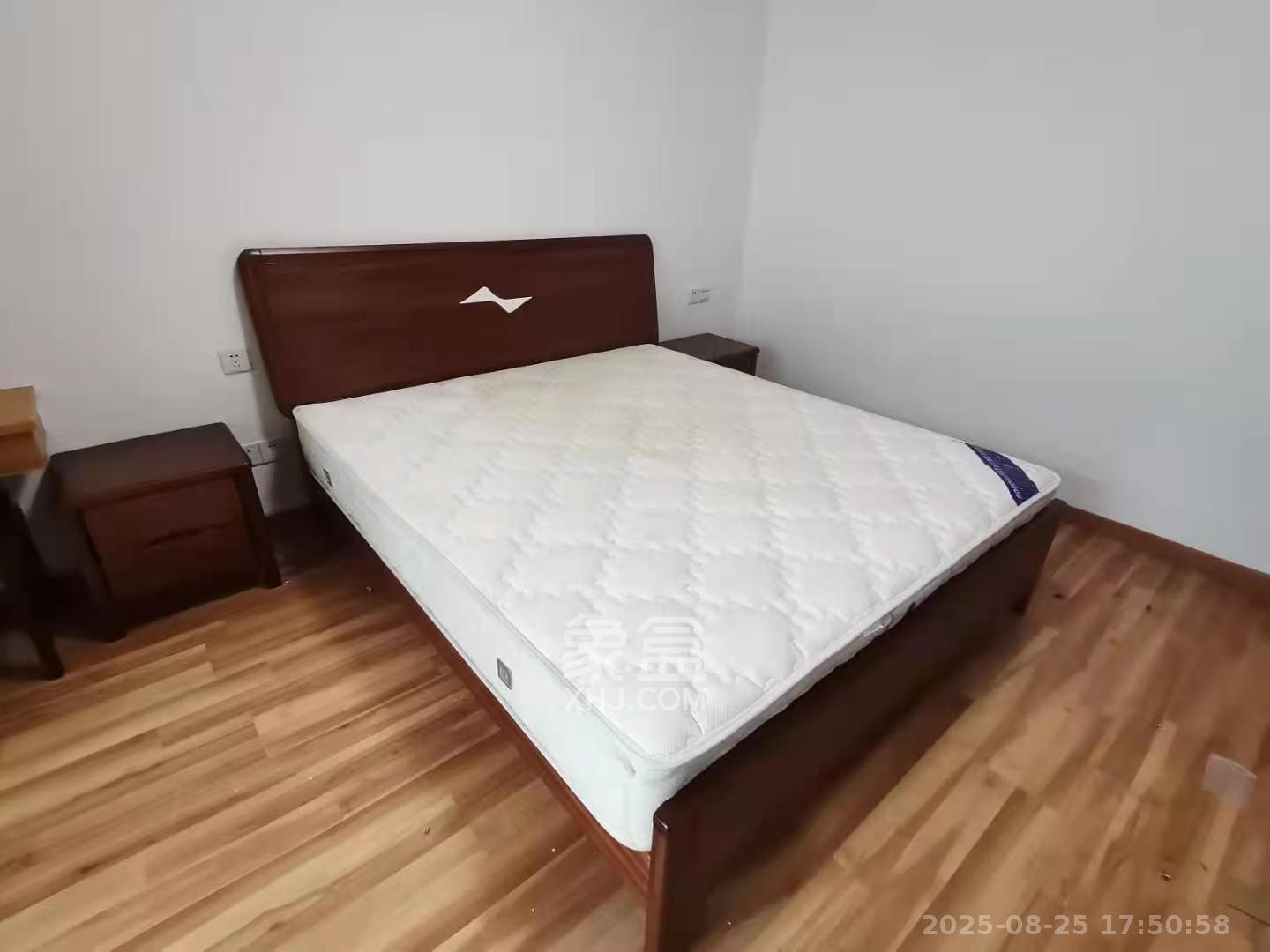 格林星城 3室2厅1卫 3000.0元/月 格林星城 3室2厅1卫 3000.0元/月室内图