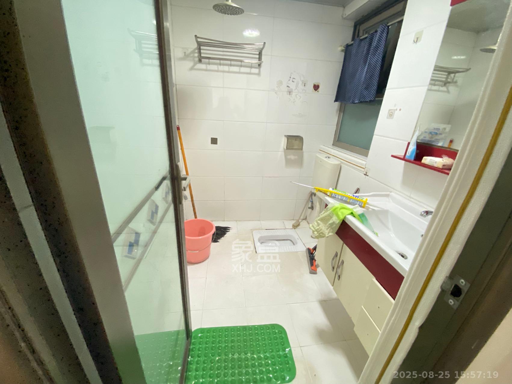 怡海星城 2室1厅1卫 1600.0元/月 怡海星城 2室1厅1卫 1600.0元/月室内图