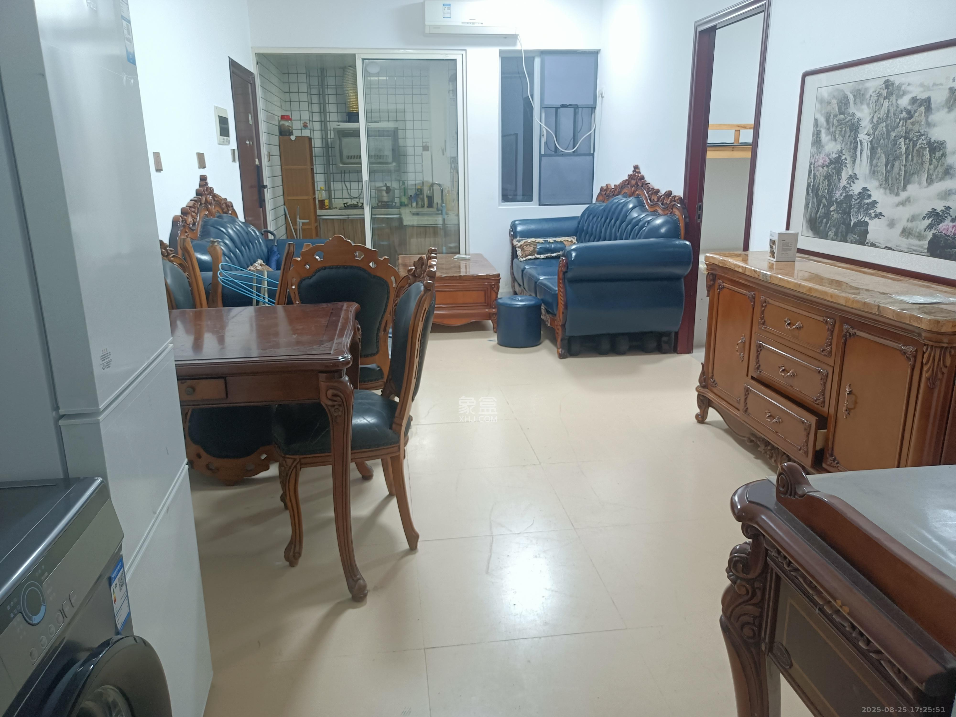 五一中央领御  3室2厅1卫    4000.0元/月 五一中央领御  3室2厅1卫    4000.0元/月室内图