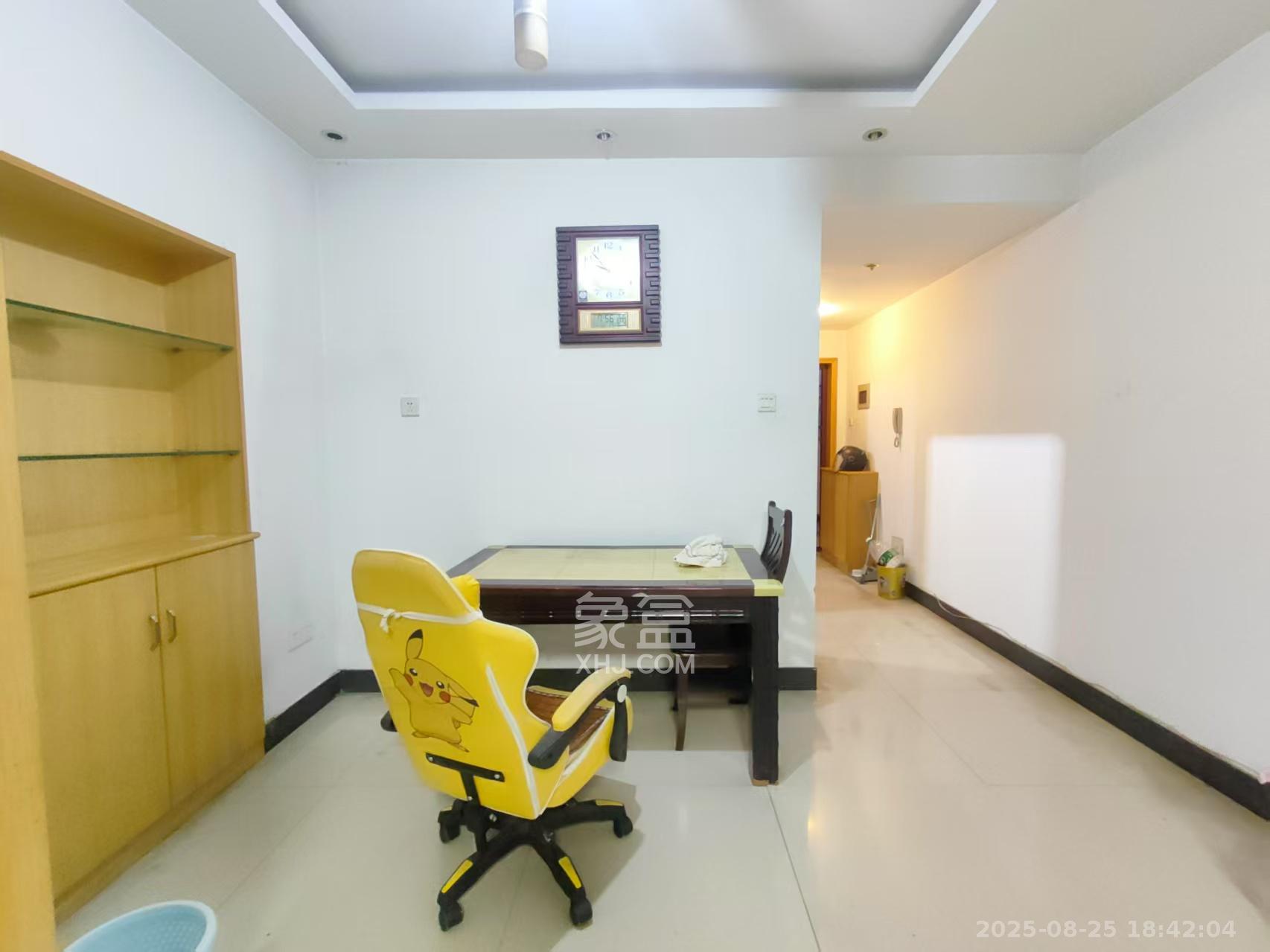 大为时代家园  2室2厅1卫    1600.0元/月 大为时代家园  2室2厅1卫    1600.0元/月室内图