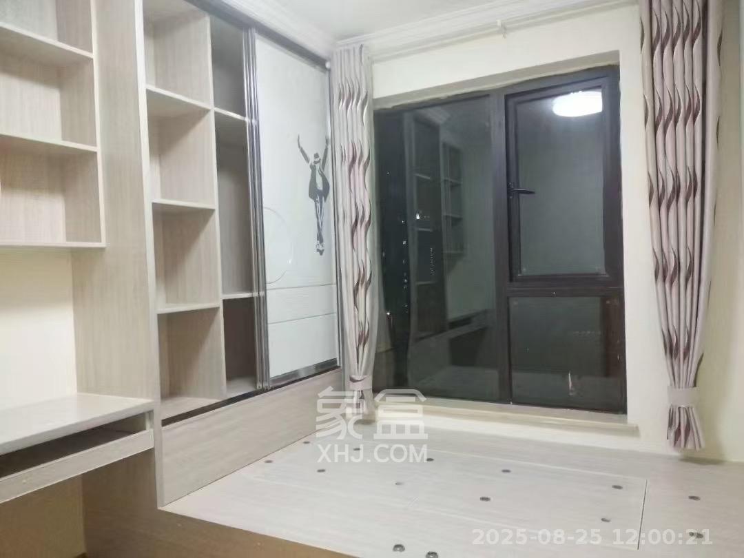 协信星澜汇  3室2厅2卫    2800.0元/月室内图