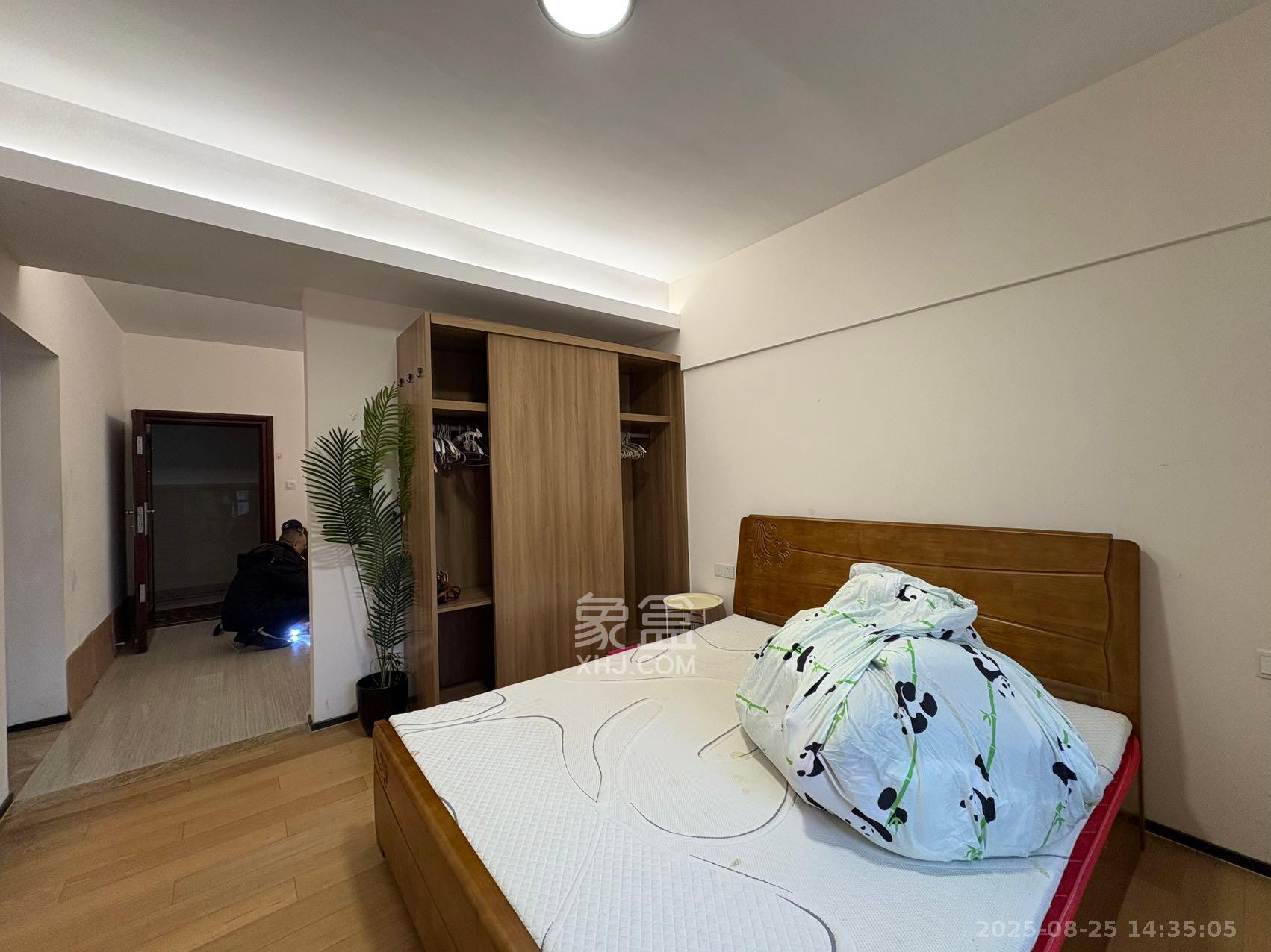 奥林匹克花园贡院二期 1室1厅1卫 1600.0元/月 奥林匹克花园贡院二期 1室1厅1卫 1600.0元/月室内图