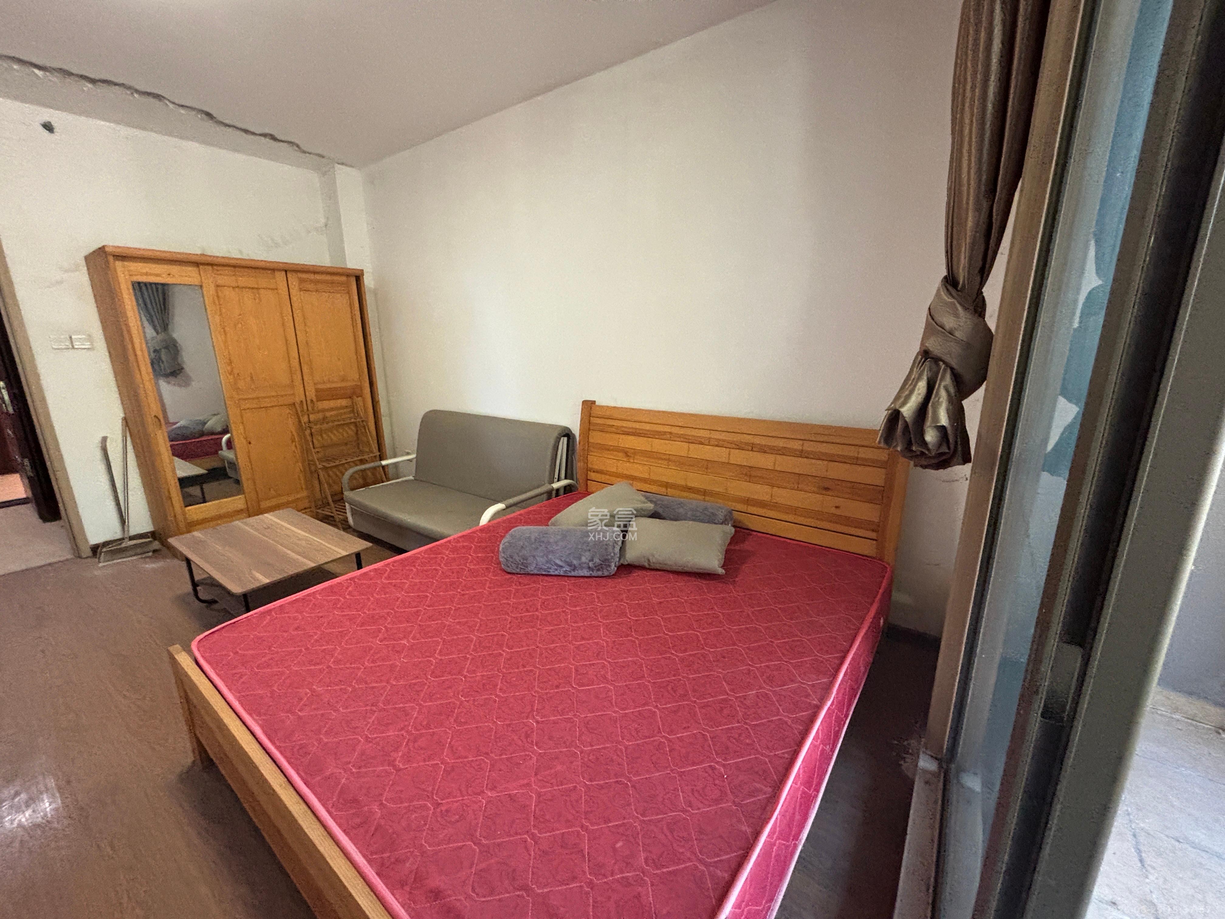 花漾年华(桂花园)  1室1厅1卫    1000.0元/月 花漾年华(桂花园)  1室1厅1卫    1000.0元/月室内图