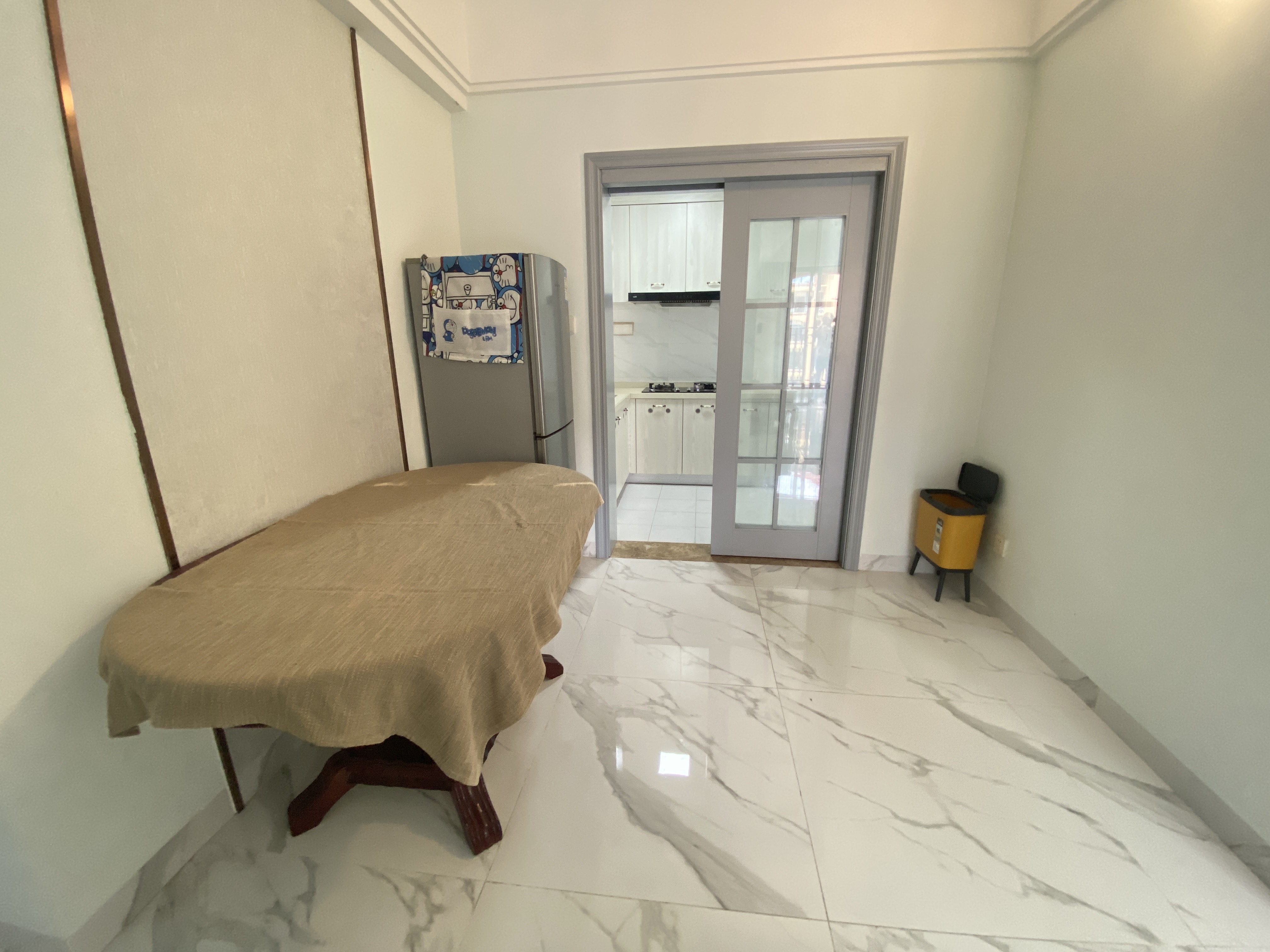 滨江世纪佳城(北区) 3室2厅2卫 2400.0元/月 滨江世纪佳城(北区) 3室2厅2卫 2400.0元/月室内图