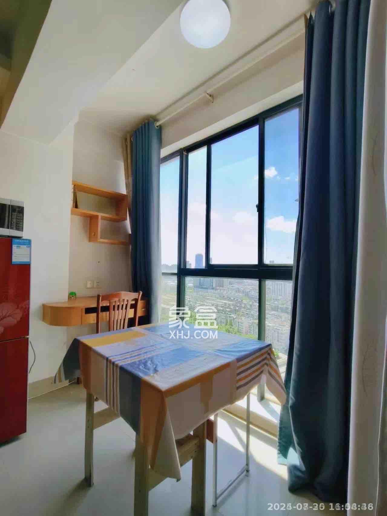 上东印象  1室1厅1卫    1500.0元/月室内图