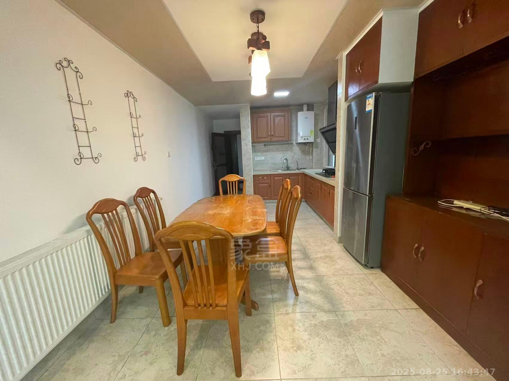 庐山春天二期曼城 3室2厅1卫 1500.0元/月 庐山春天二期曼城 3室2厅1卫 1500.0元/月室内图