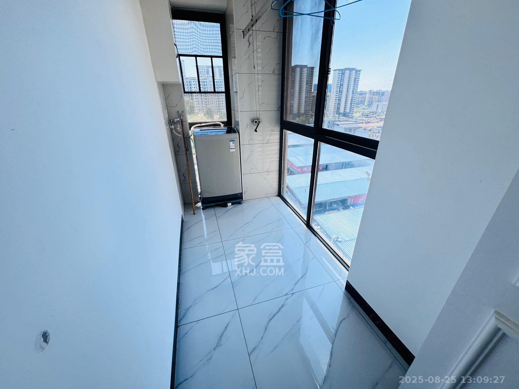 创世纪广场 2室2厅1卫 1900.0元/月 创世纪广场 2室2厅1卫 1900.0元/月室内图