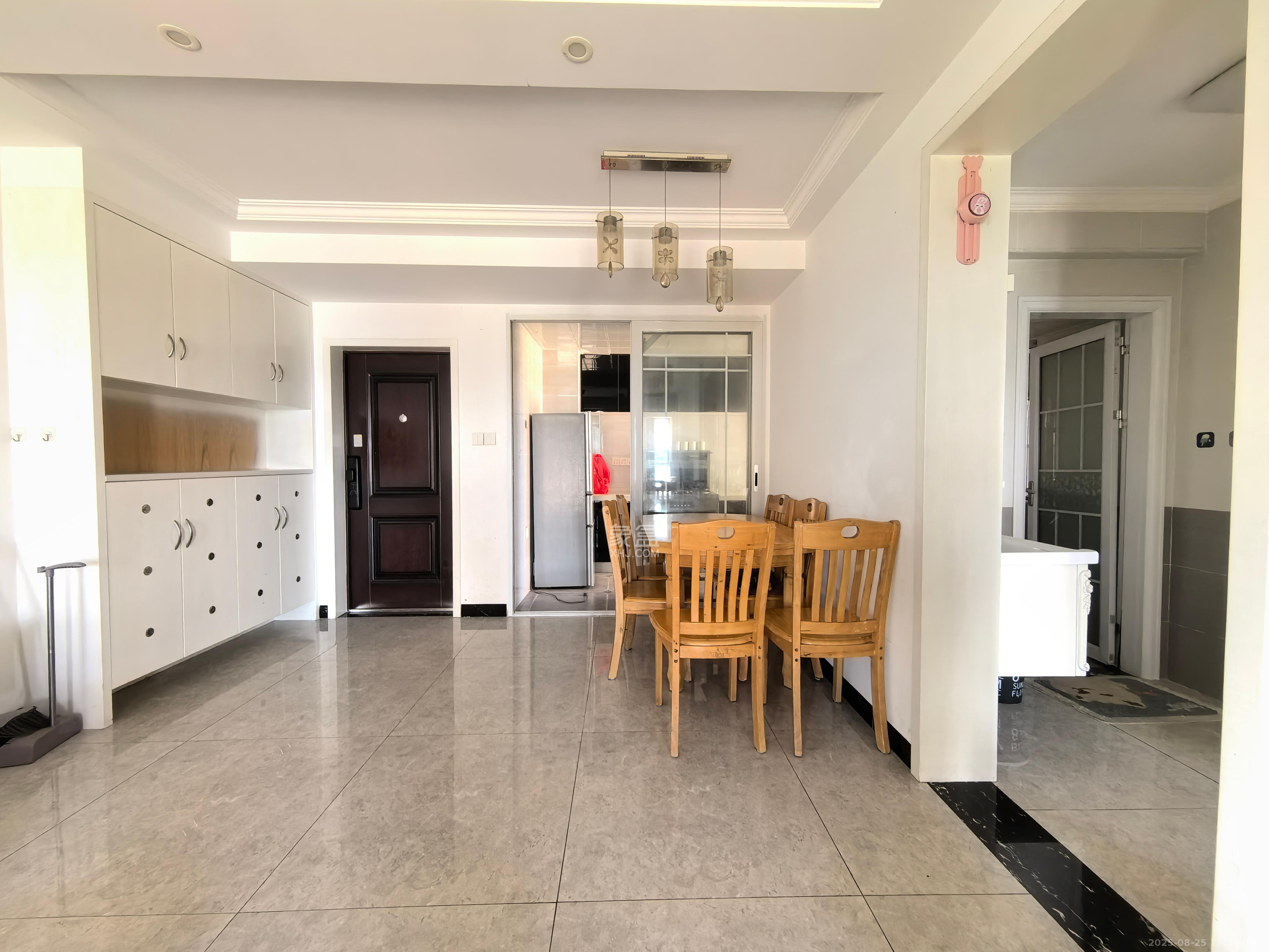 COCO蜜城  3室2厅1卫    2600.0元/月 COCO蜜城  3室2厅1卫    2600.0元/月室内图