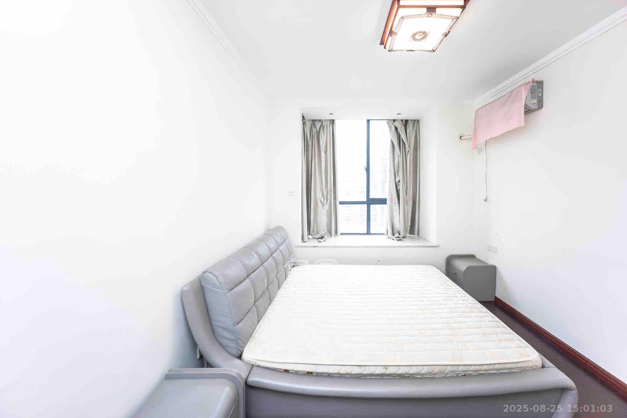 湘江世纪城星江苑  4室2厅2卫    4300.0元/月室内图