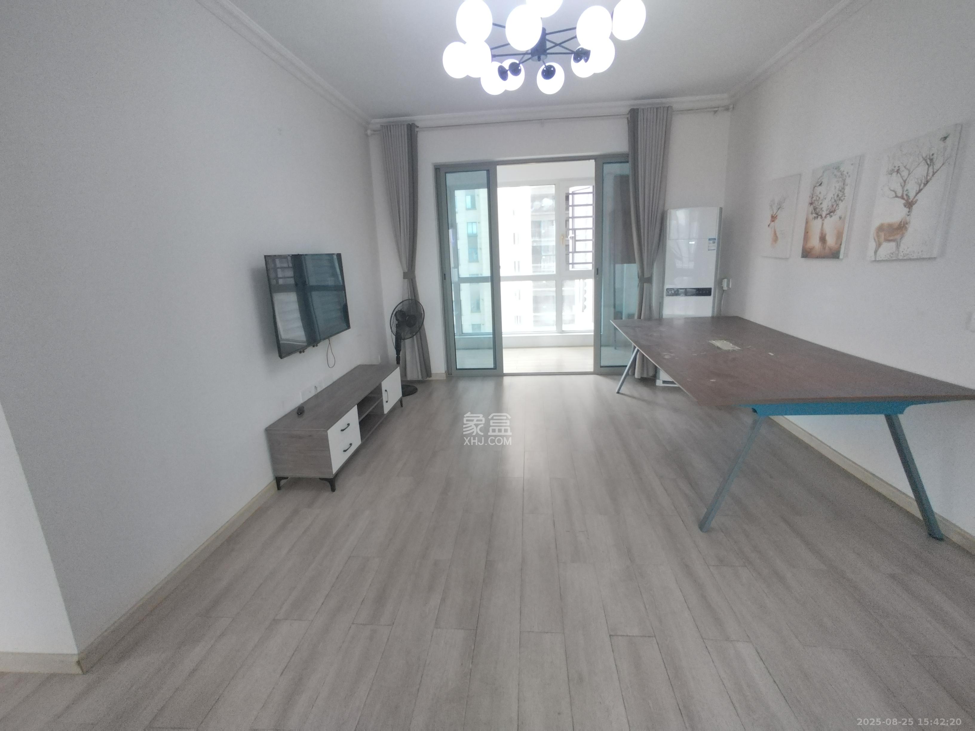 梅溪湖金茂悦（金悦雅苑）  4室1厅2卫    3500.0元/月室内图